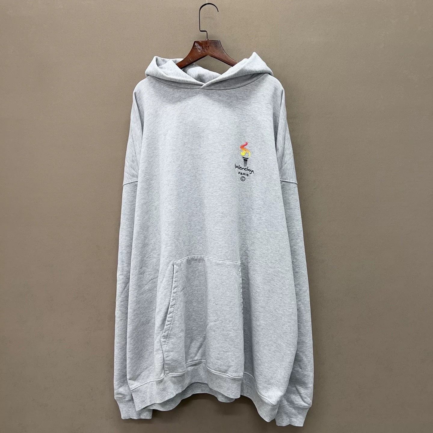 Balenciaga Balenciaga Limited Torch Embroidered Hoodie Size US XS / EU 42 / 0 - 3 Thumbnail