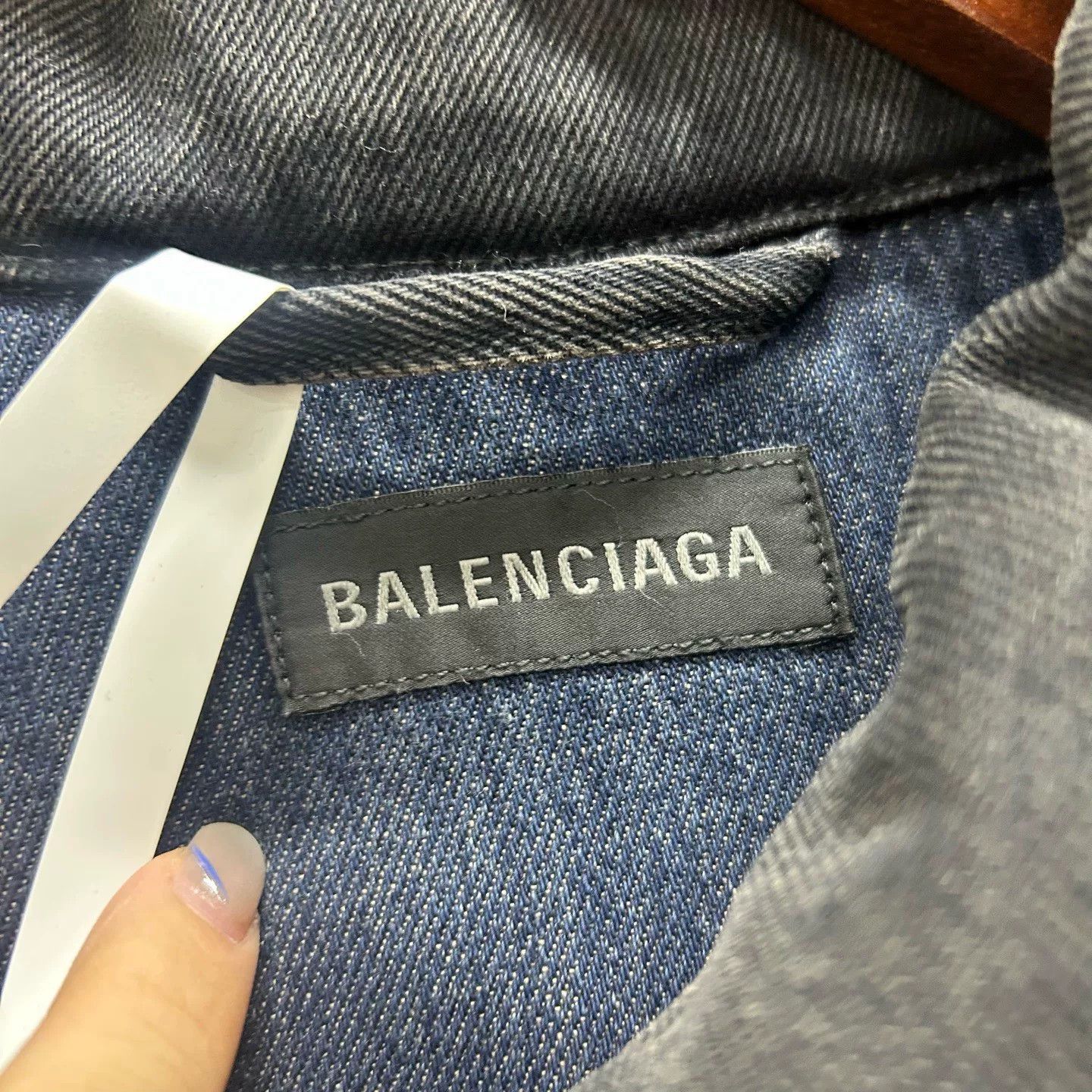Balenciaga Balenciaga Black Distressed Denim Jacket Size US S / EU 44-46 / 1 - 3 Thumbnail