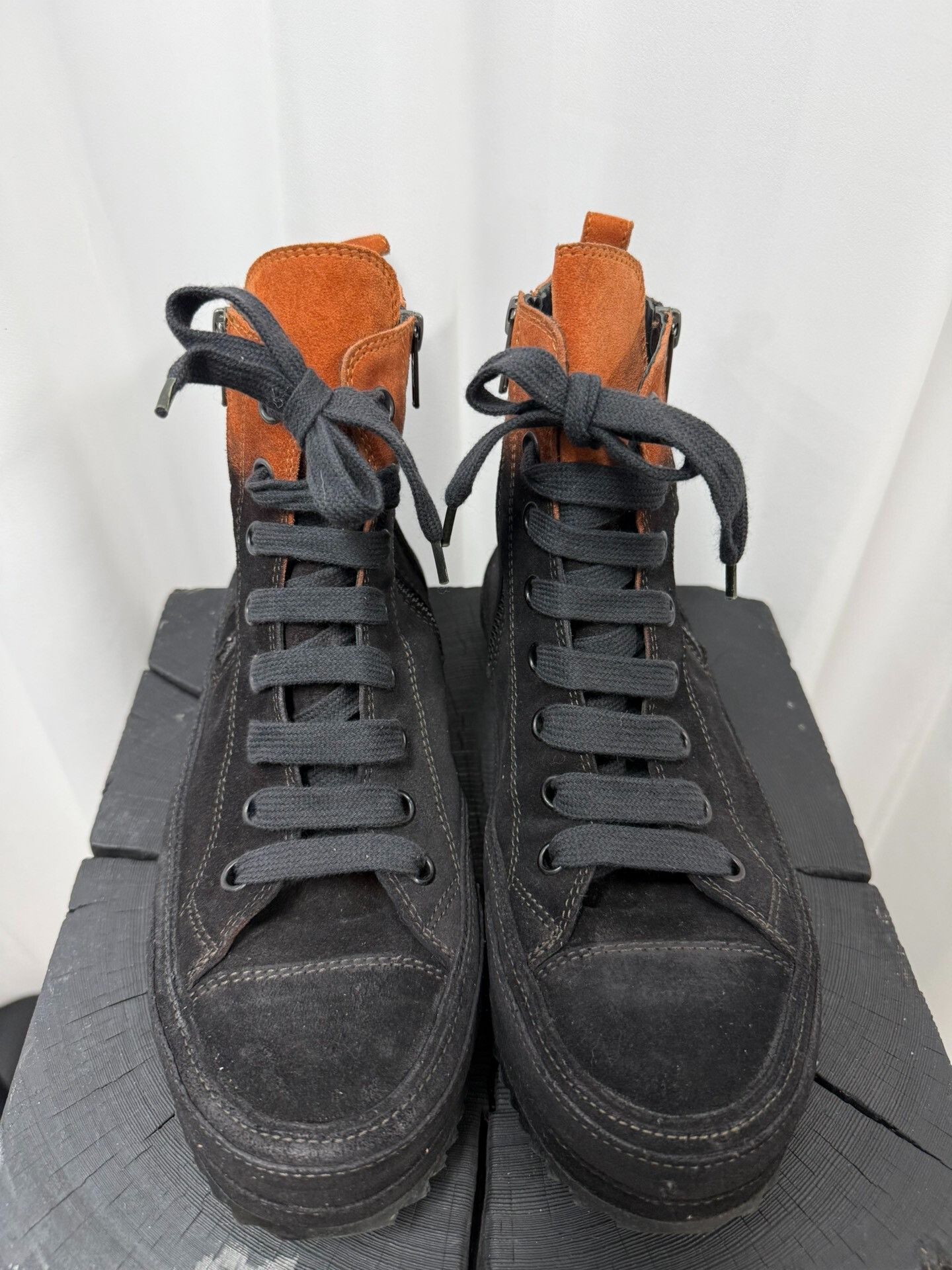 Ann Demeulemeester Ann Demeulemeester Black Suede Sneakers Size US 8 / EU 41 - 7 Thumbnail