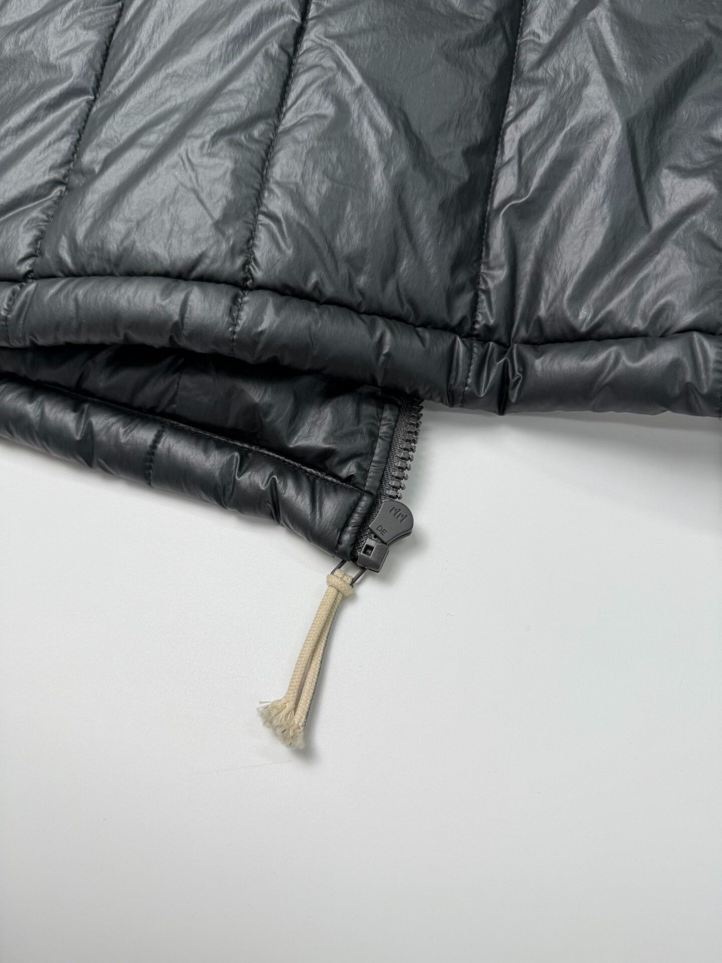 Maison Margiela Maison Margiela Black Puffer Vest Size US S / EU 44-46 / 1 - 8 Thumbnail