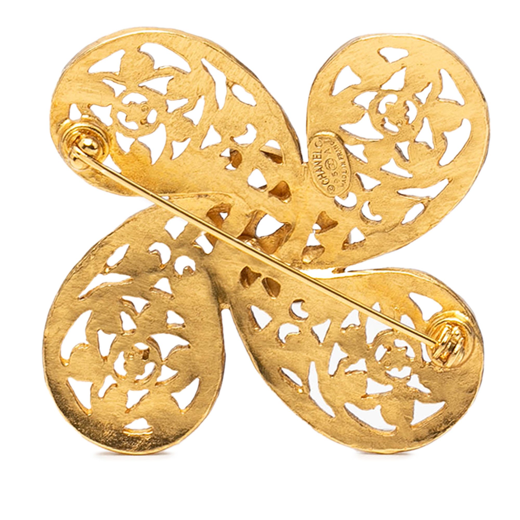 Chanel Chanel Gold Plated CC Fretwork Clover Brooch Size ONE SIZE - 2 Thumbnail