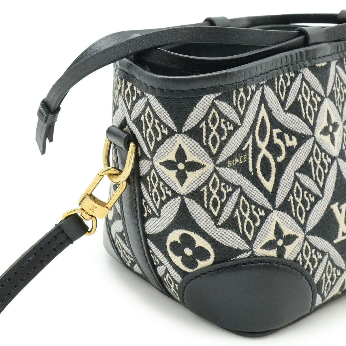 Louis Vuitton Louis Vuitton Louis Vuitton Since 1854 Monogram 2way Shoulder Bag Textile Shoulder Bag M69973 DUTY FREE for USA Size ONE SIZE - 4 Thumbnail
