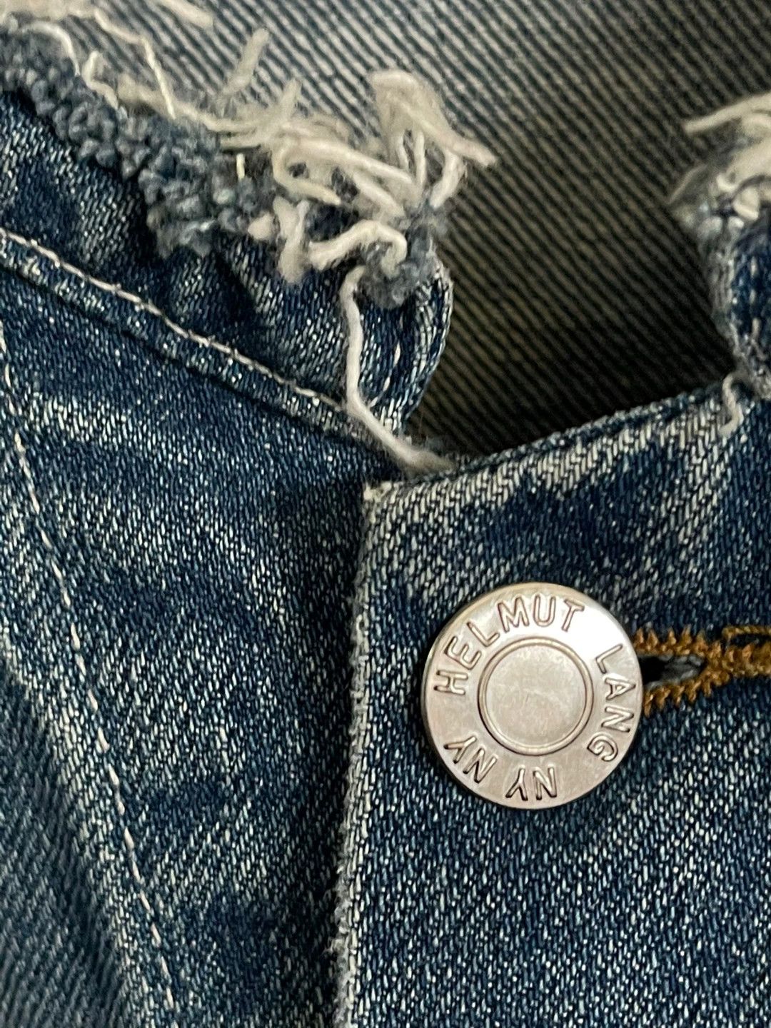 Helmut Lang Helmut Lang Distressed Denim Jacket Size US XS / EU 42 / 0 - 6 Thumbnail