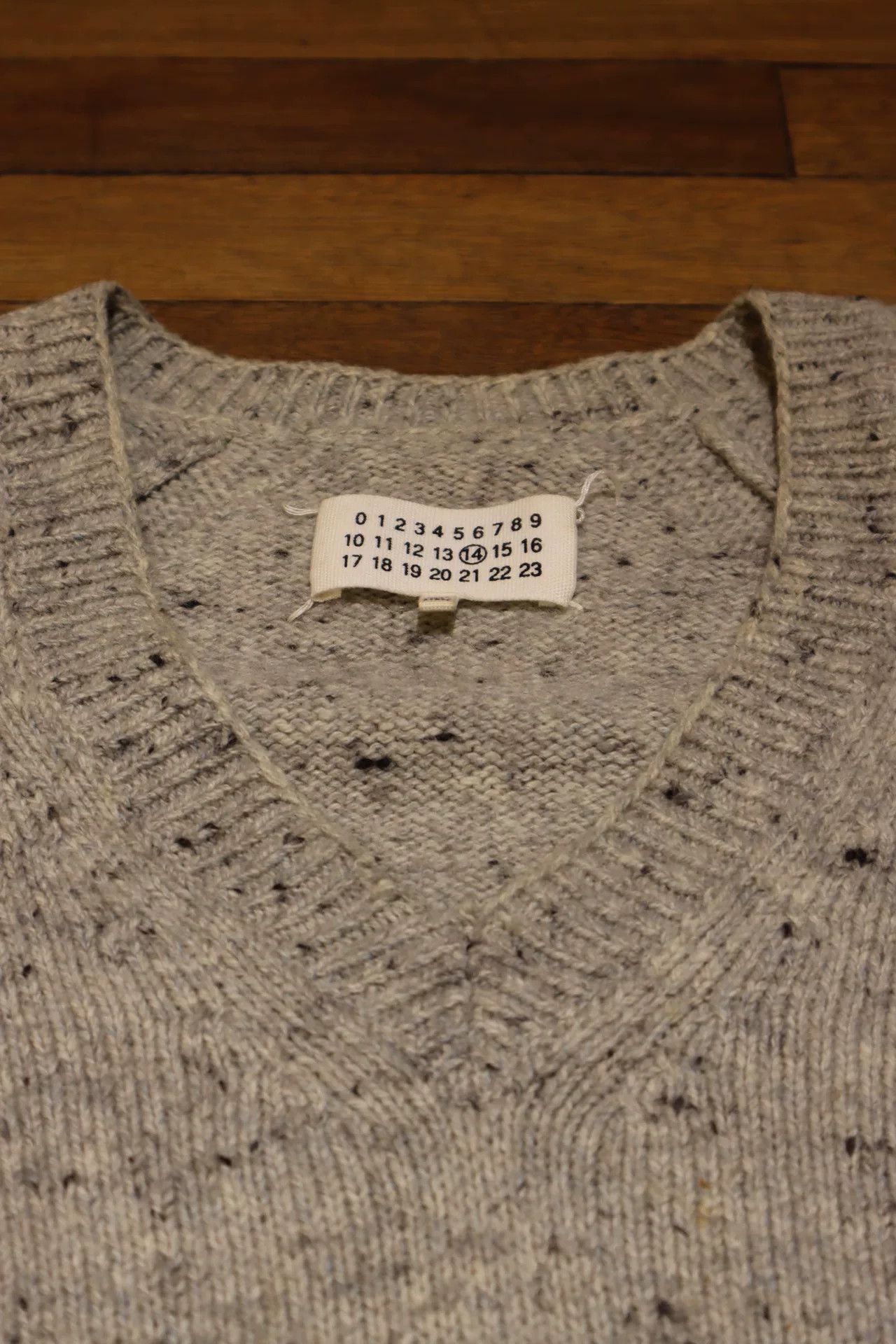 Maison Margiela Maison Martin Margiela Camel Wool Sweater Size US L / EU 52-54 / 3 - 3 Thumbnail