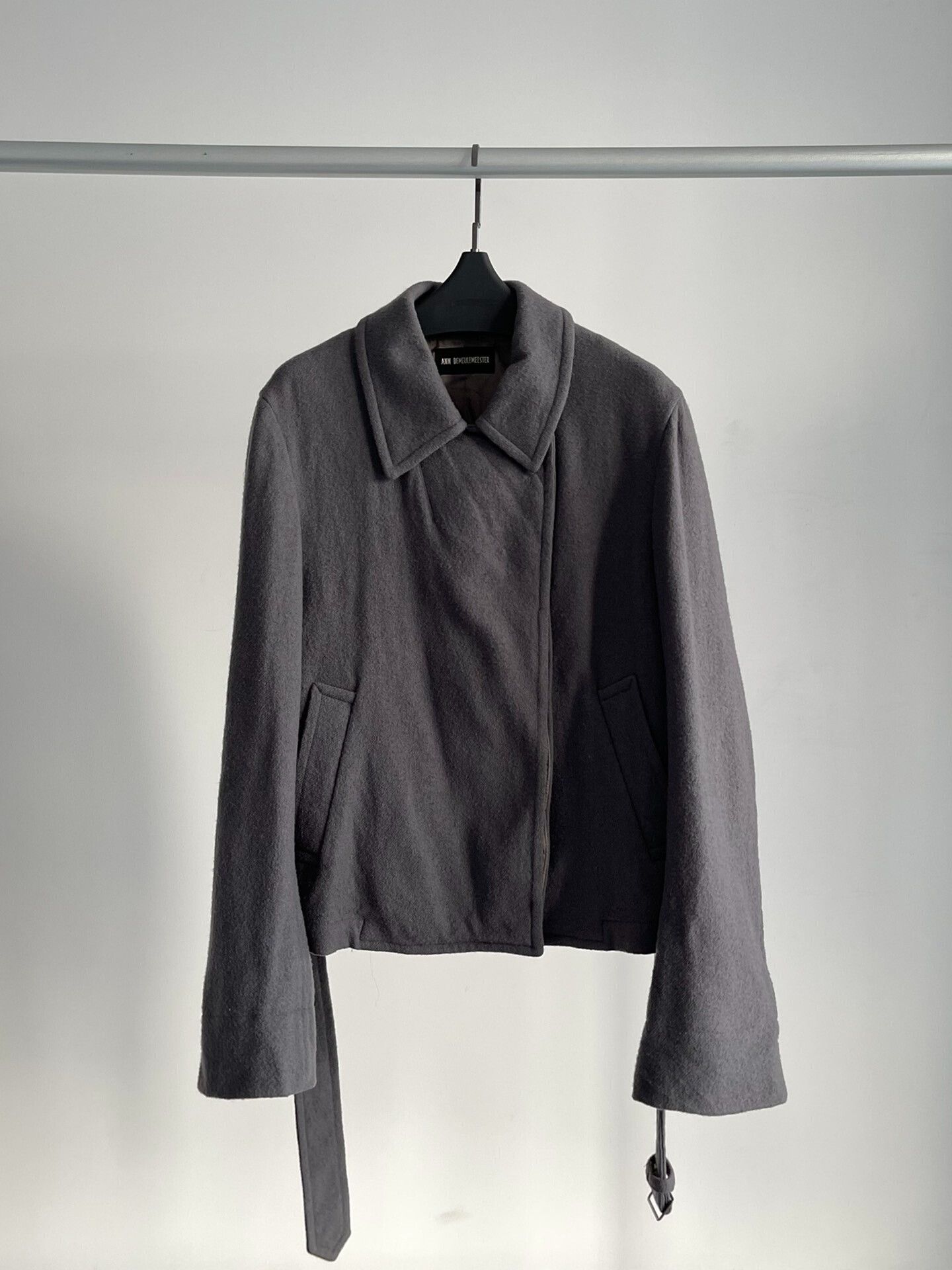 Ann Demeulemeester Short Belted Jacket by Ann Demeulemeester Size US L / EU 52-54 / 3 - 5 Thumbnail