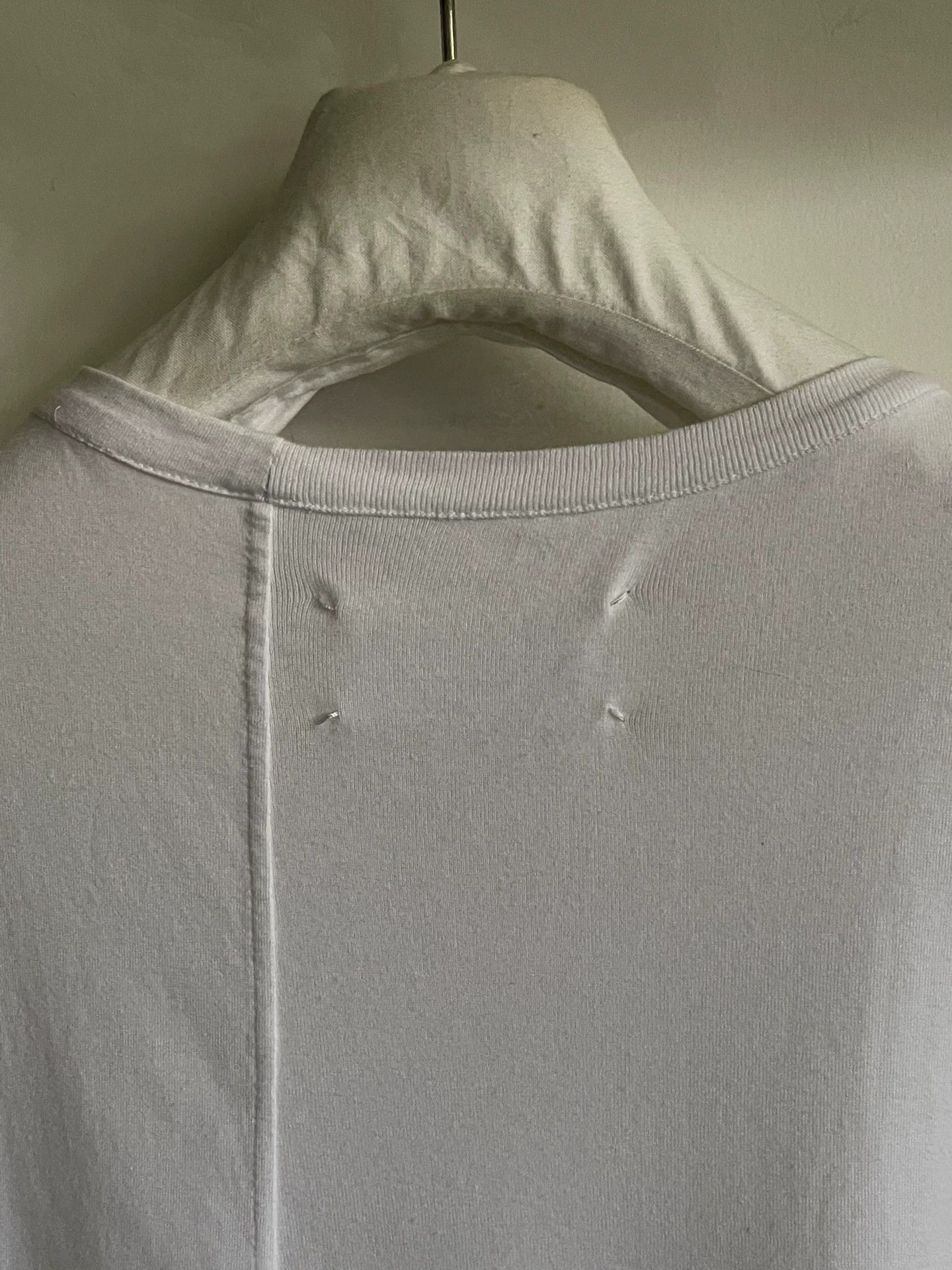 Maison Margiela Maison Martin Margiela Asymmetrical Short Sleeve Tee Size US S / EU 44-46 / 1 - 2 Thumbnail