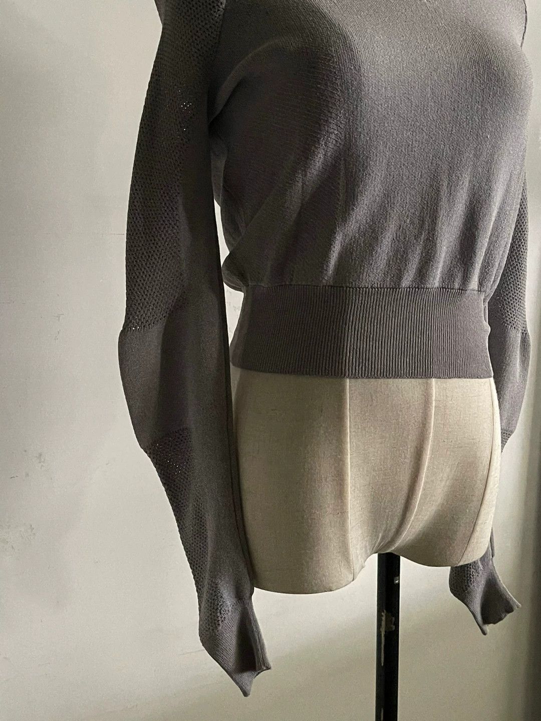 MM6 Maison Margiela Knit Top with Unique Sleeves Size S / US 4 / IT 40 - 2 Thumbnail