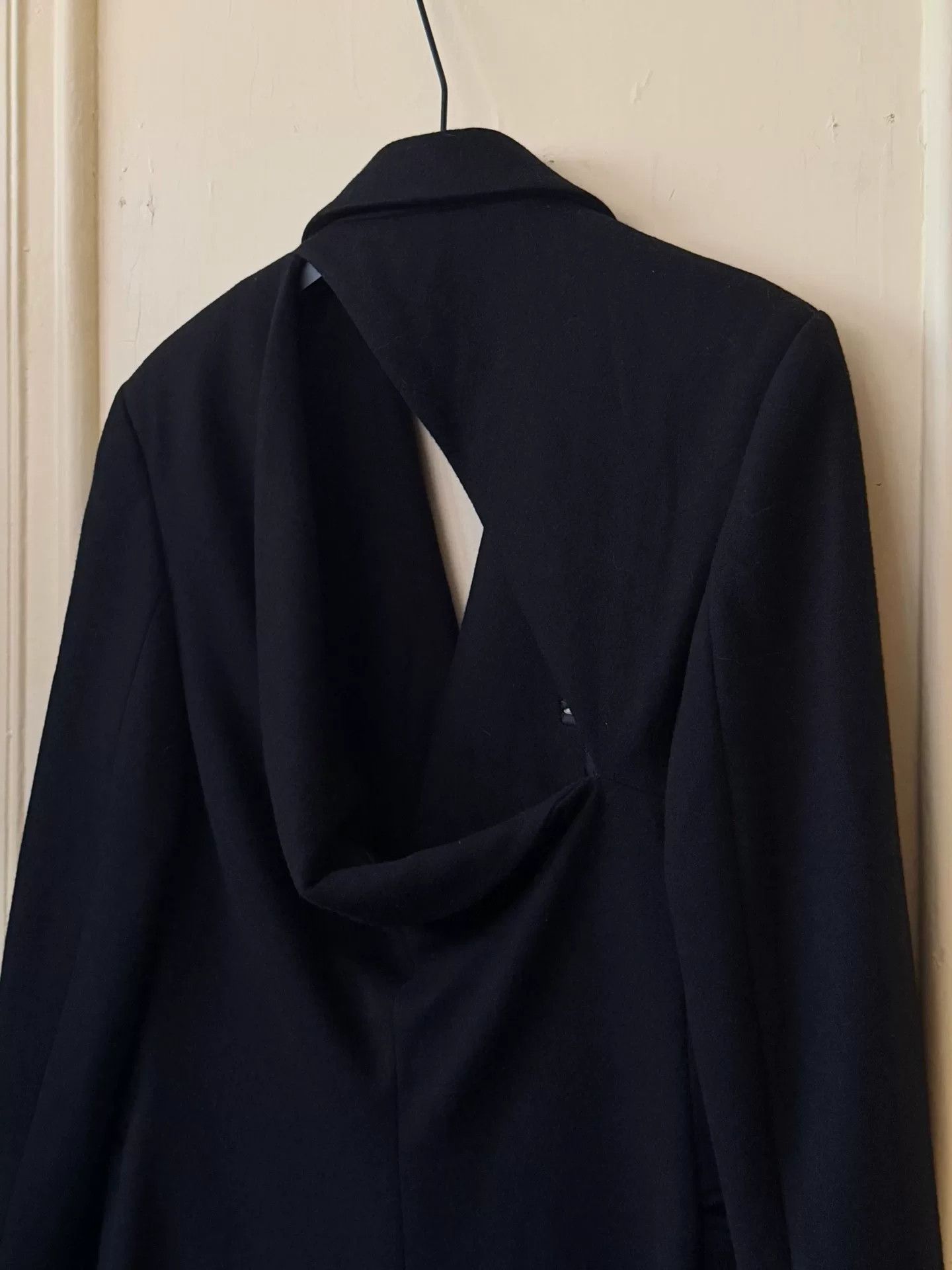 Alexander McQueen Alexander McQueen Black Wool Coat Size US S / EU 44-46 / 1 - 5 Thumbnail