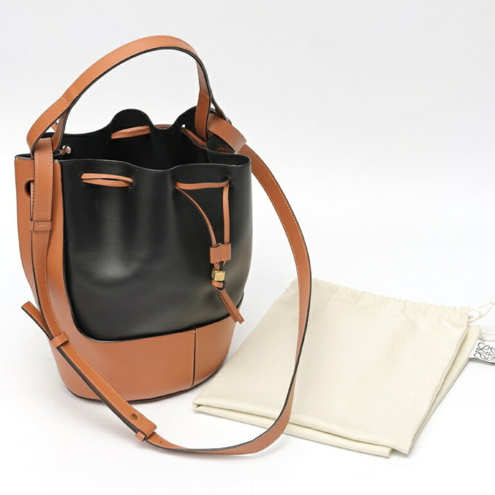 Loewe LOEWE Balloon Bag Medium Shoulder 326.75AC30 Leather Black/Brown E-159806 Size ONE SIZE - 7 Thumbnail