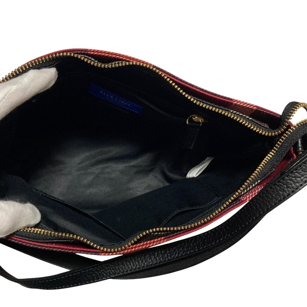 Other Other BLUE LABEL CRESTBRIDGE Check Shoulder Bag Textile Shoulder Bag DUTY FREE for USA Size ONE SIZE - 6 Thumbnail