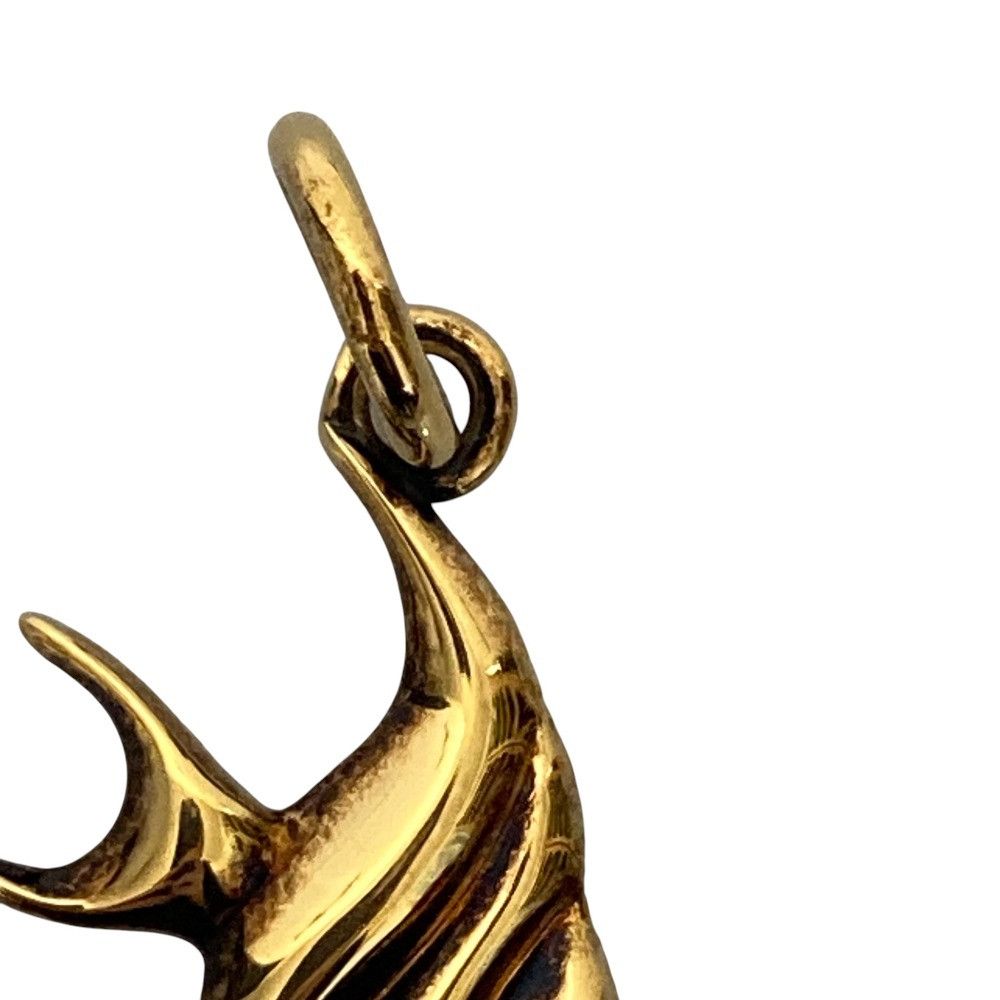 Chloe Chloe Chloe Alphabet Fish Charm Metal Charm DUTY FREE for USA Size ONE SIZE - 4 Thumbnail