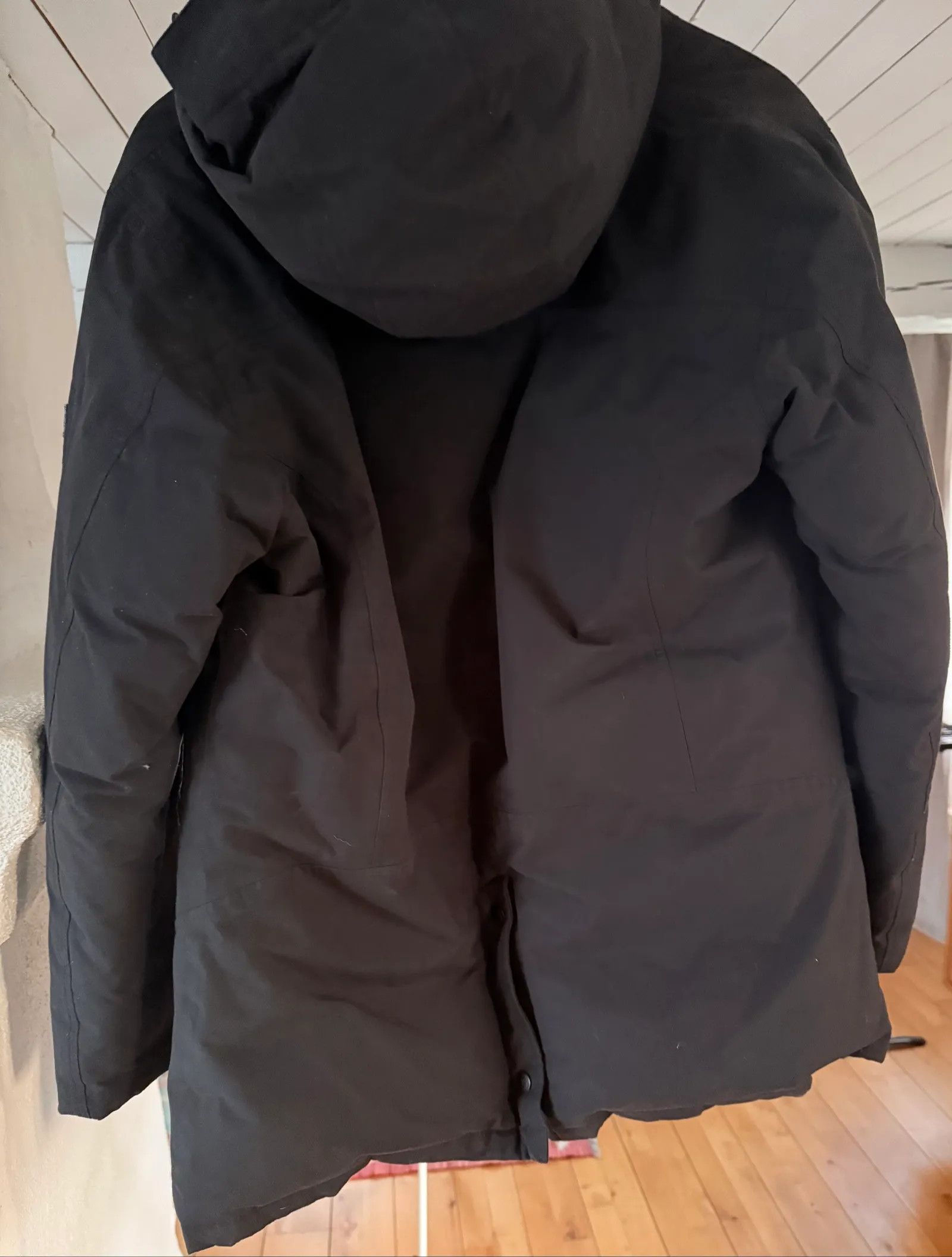 Henri Lloyd Henri Lloyd Down Jacket Size US M / EU 48-50 / 2 - 3 Thumbnail