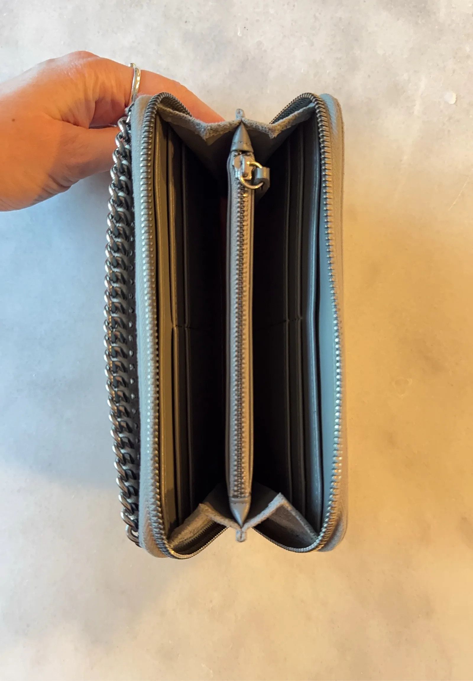 Stella McCartney Stella McCartney Grey zip around Falabella wallet Wallet Size ONE SIZE - 3 Thumbnail