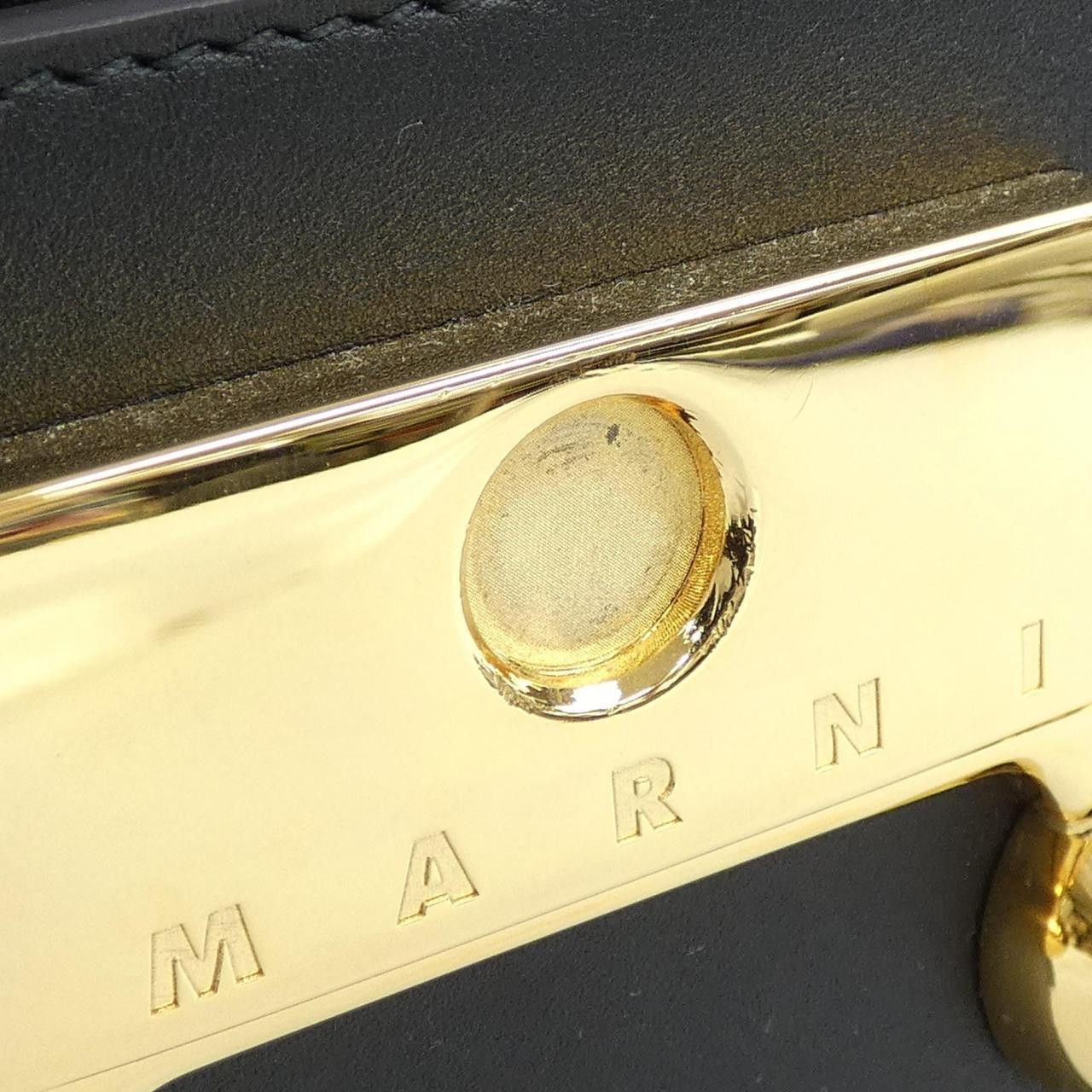 Marni Marni Marni TRUNKAROO P6948 Calfskin Shoulder Bag Leather Crossbody Bag SBMP0193U0 DUTY FREE for USA Size ONE SIZE - 5 Thumbnail