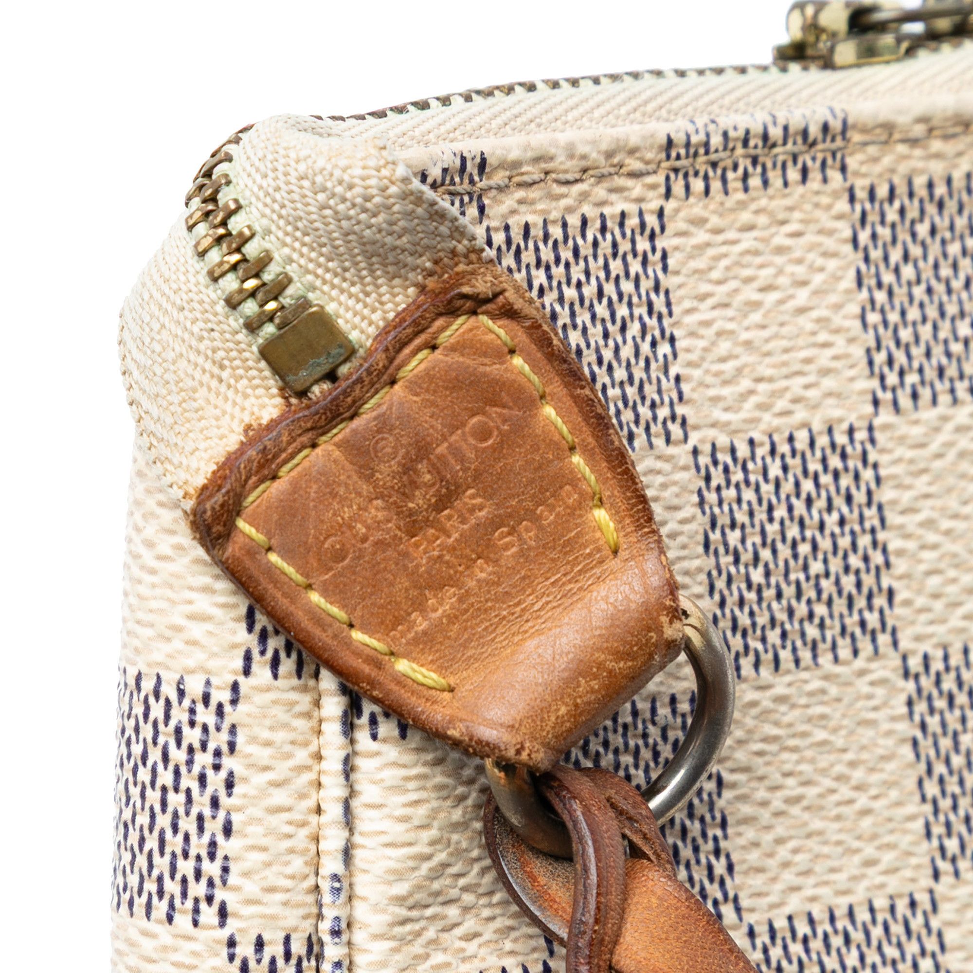 Louis Vuitton Louis Vuitton Damier Azur Pochette Accessoires Size ONE SIZE - 6 Thumbnail