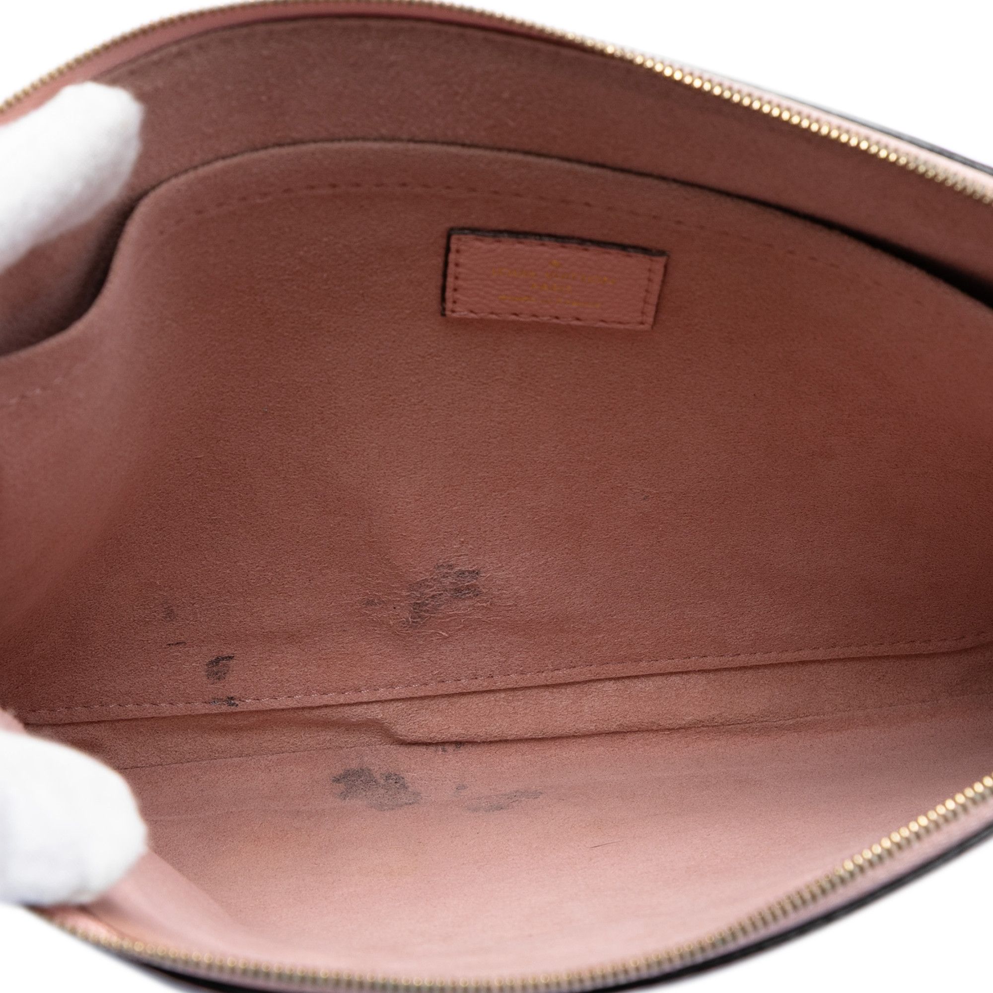 Louis Vuitton Louis Vuitton Monogram Daily Pouch Size ONE SIZE - 4 Thumbnail