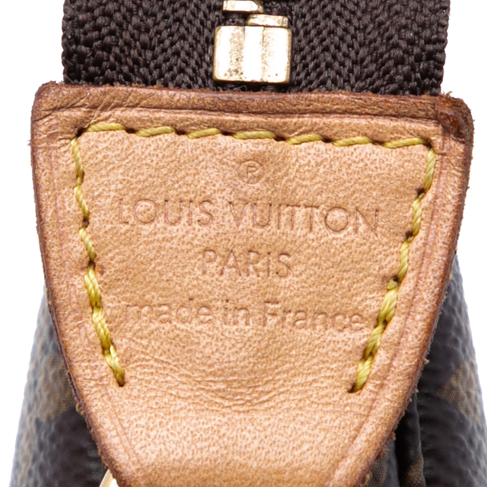 Louis Vuitton Louis Vuitton Monogram Mini Pochette Accessoires Size ONE SIZE - 5 Thumbnail