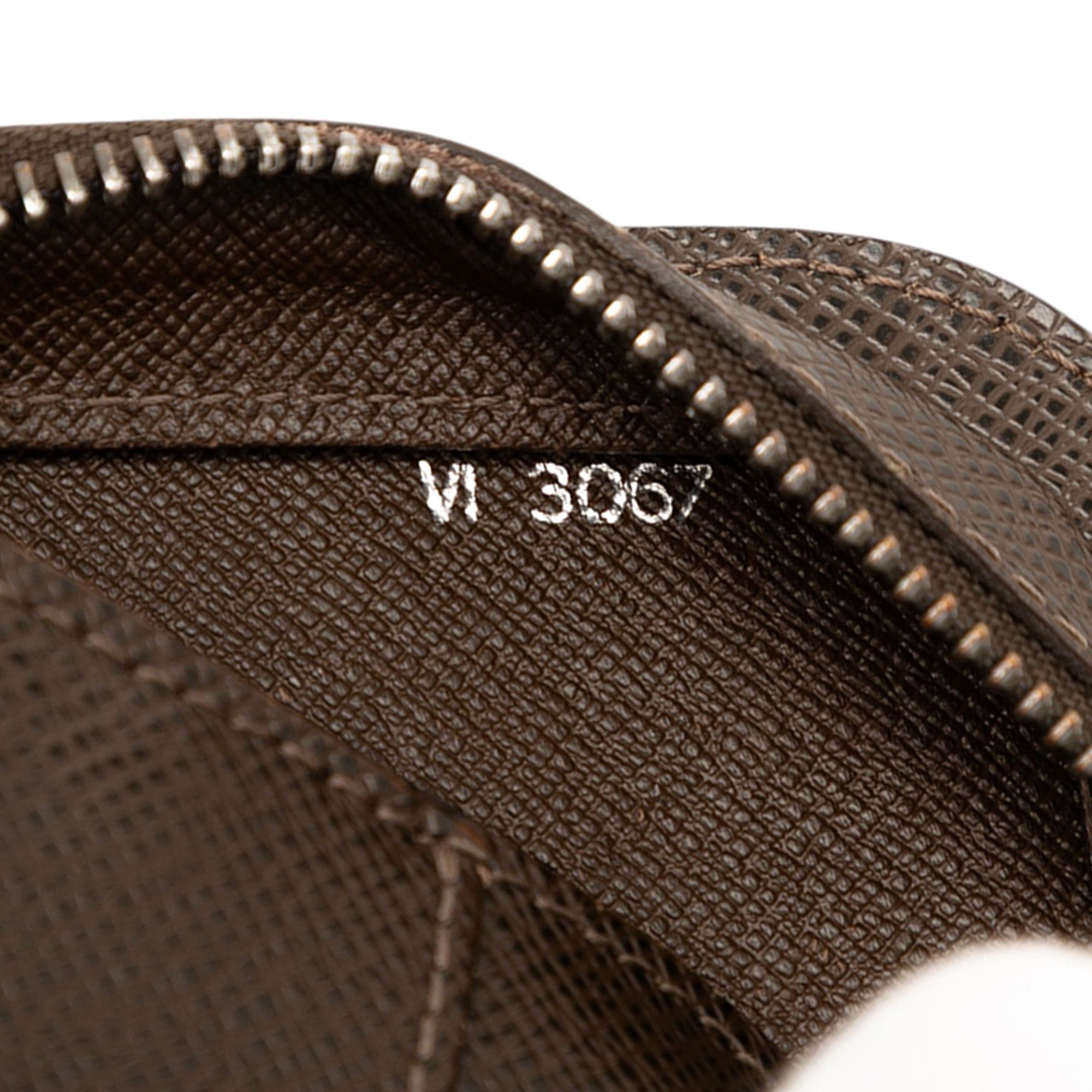 Louis Vuitton Louis Vuitton Taiga Pochette Baikal Size ONE SIZE - 6 Thumbnail