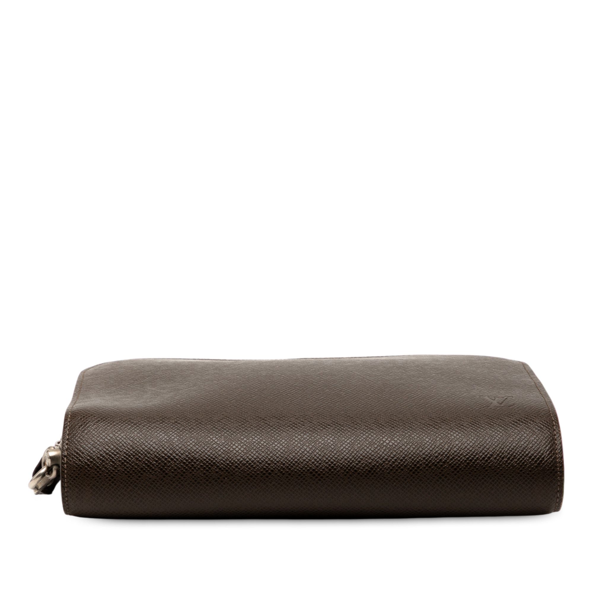 Louis Vuitton Louis Vuitton Taiga Pochette Baikal Size ONE SIZE - 3 Thumbnail