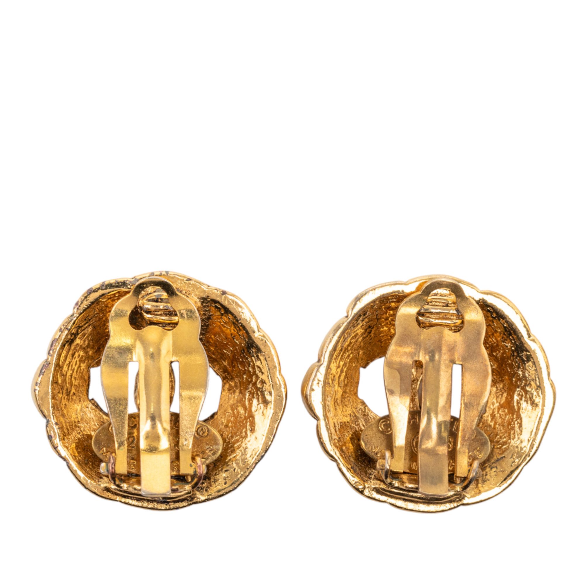Chanel Chanel Gold Plated CC Round Clip On Earrings Size ONE SIZE - 2 Thumbnail