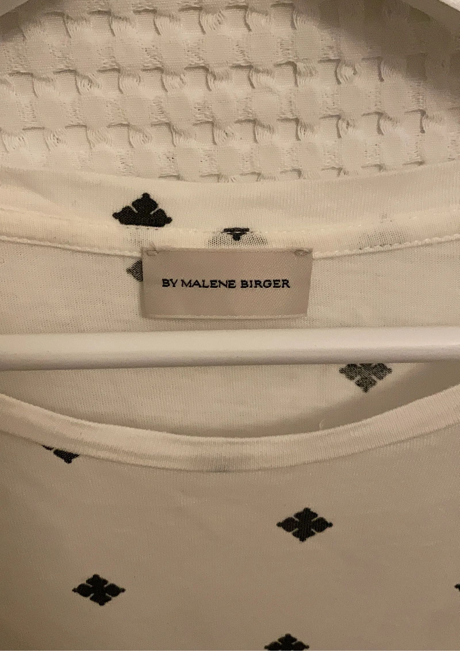 By Malene Birger By Malene Birger Short Sleeve T-shirt Size M / US 6-8 / IT 42-44 - 2 Thumbnail