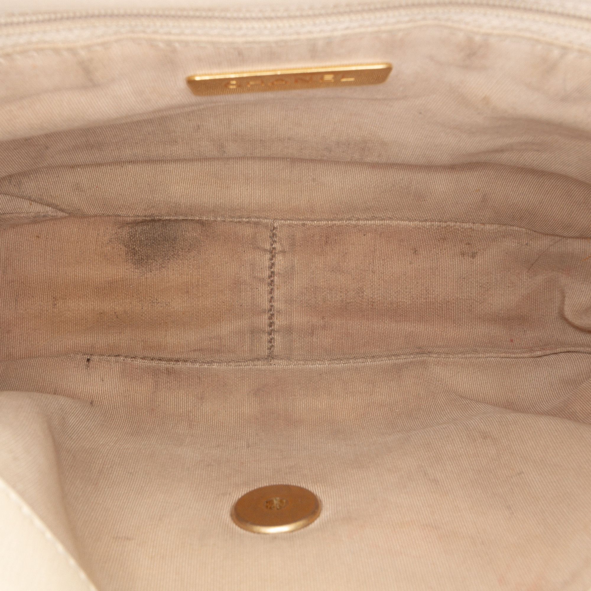 Chanel Chanel Medium Lambskin 19 Flap Size ONE SIZE - 4 Thumbnail
