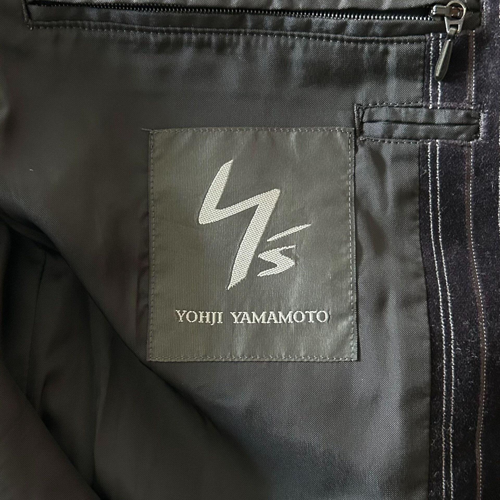 Yohji Yamamoto Yohji Yamamoto Velvet Stripe Suit Size US XL / EU 56 / 4 - 6 Thumbnail