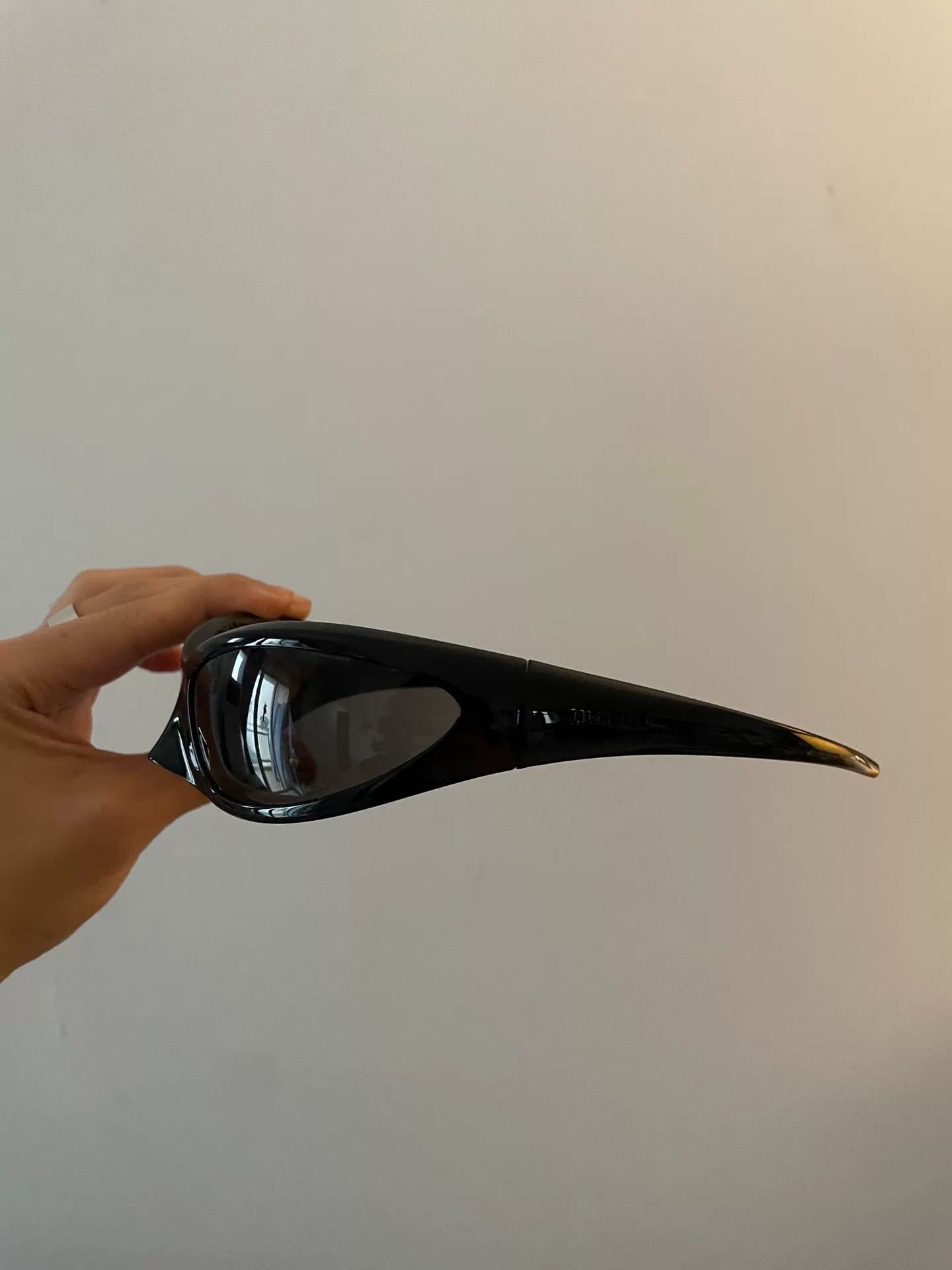 Balenciaga Balenciaga Skin Cat Sunglasses with Box Size ONE SIZE - 2 Thumbnail