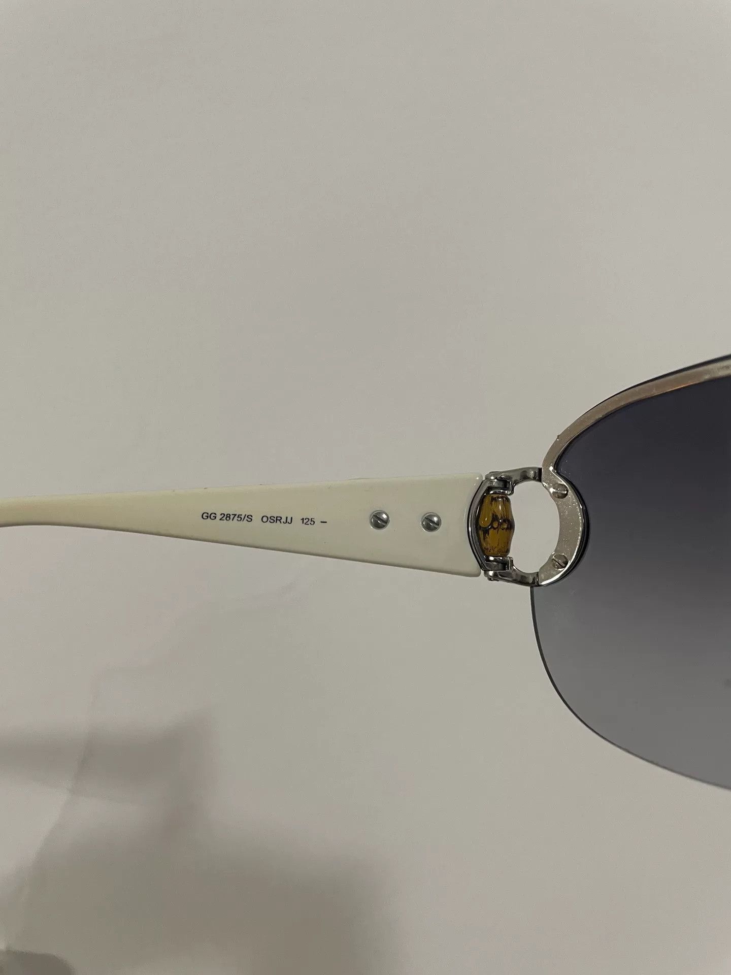 Gucci Gucci Vintage Y2K Sunglasses with Purple Lenses Size ONE SIZE - 5 Thumbnail