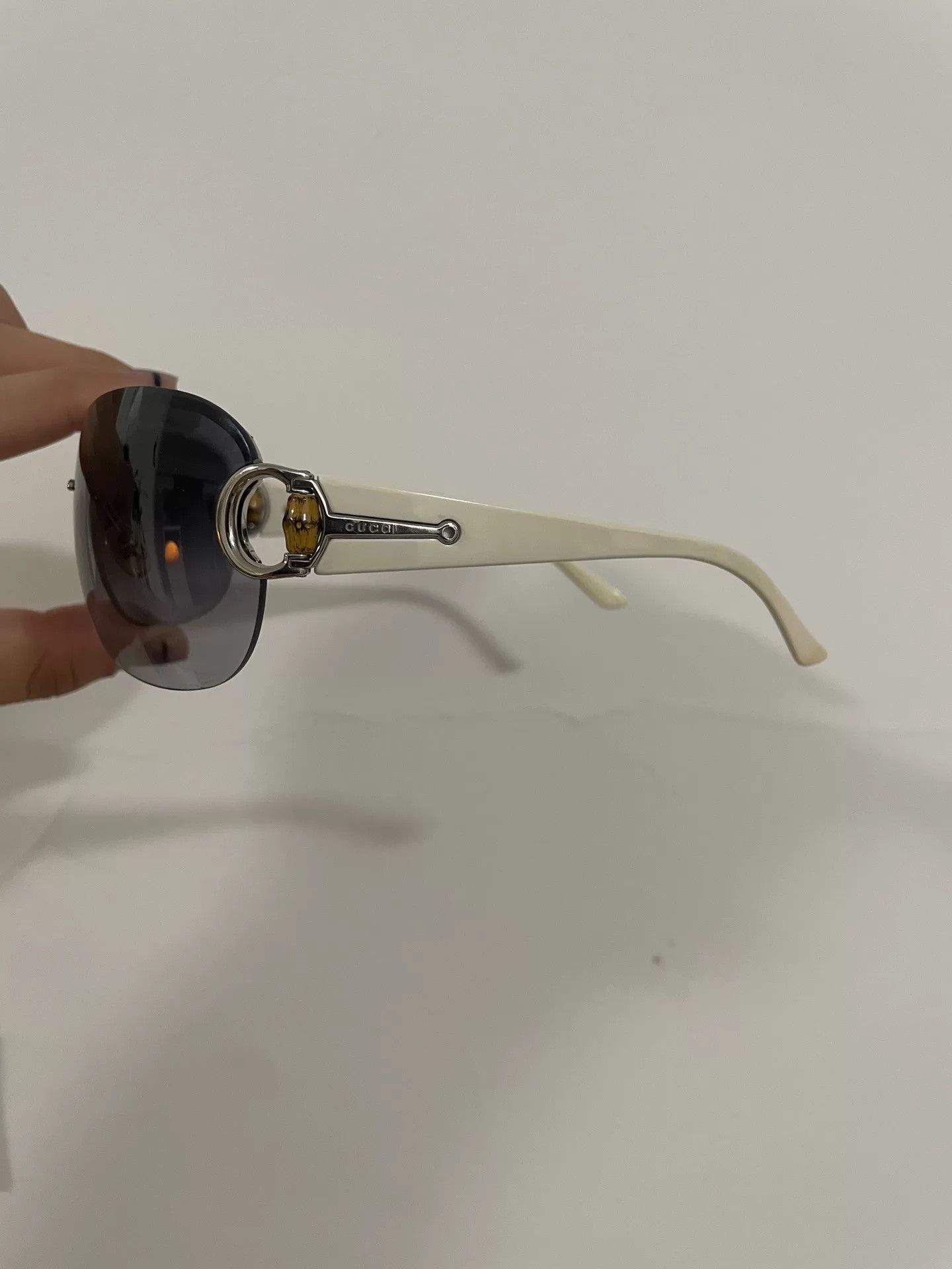Gucci Gucci Vintage Y2K Sunglasses with Purple Lenses Size ONE SIZE - 3 Thumbnail