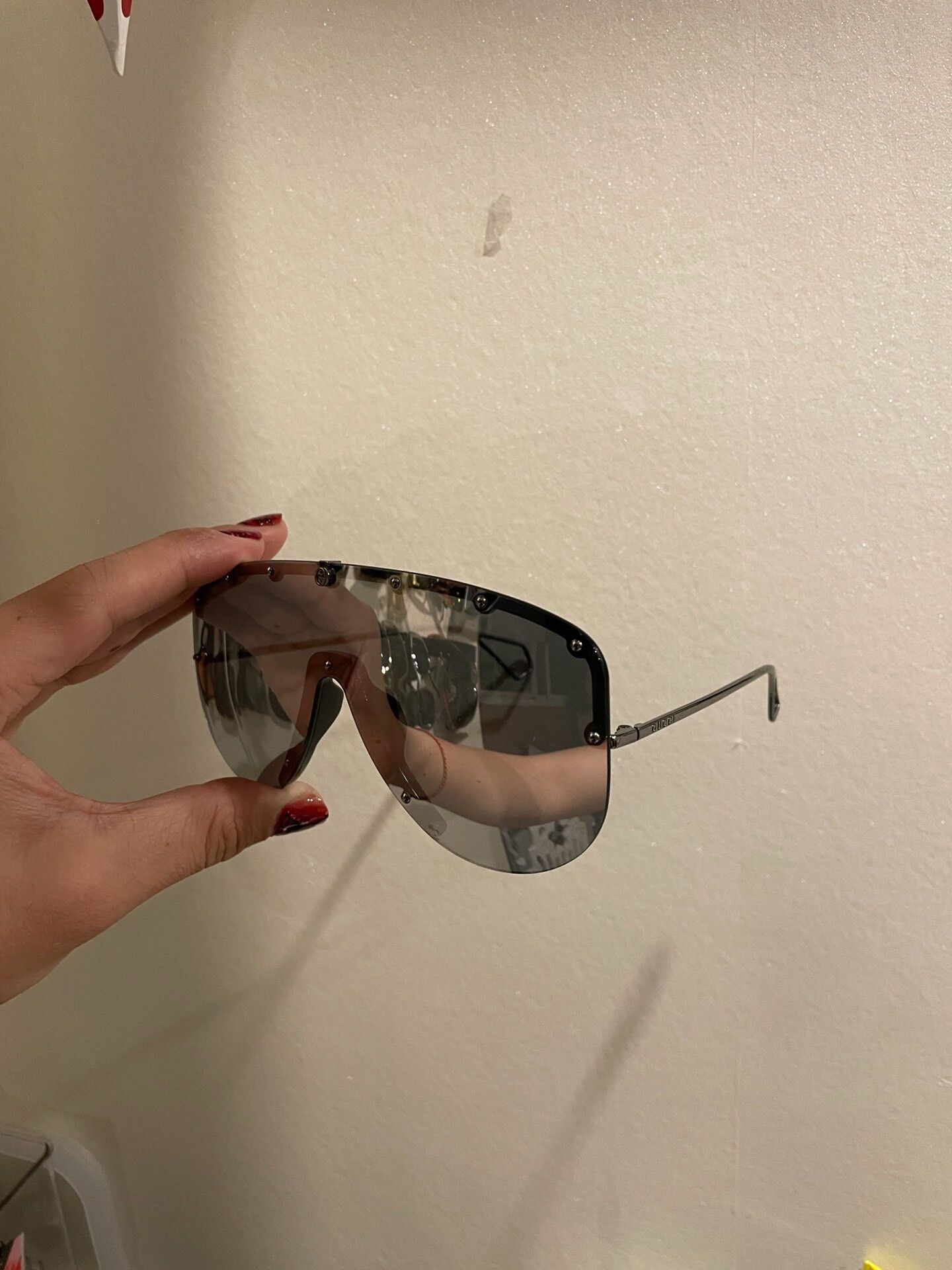 Gucci Gucci Cat 3 Retro Sunglasses Size ONE SIZE - 2 Thumbnail
