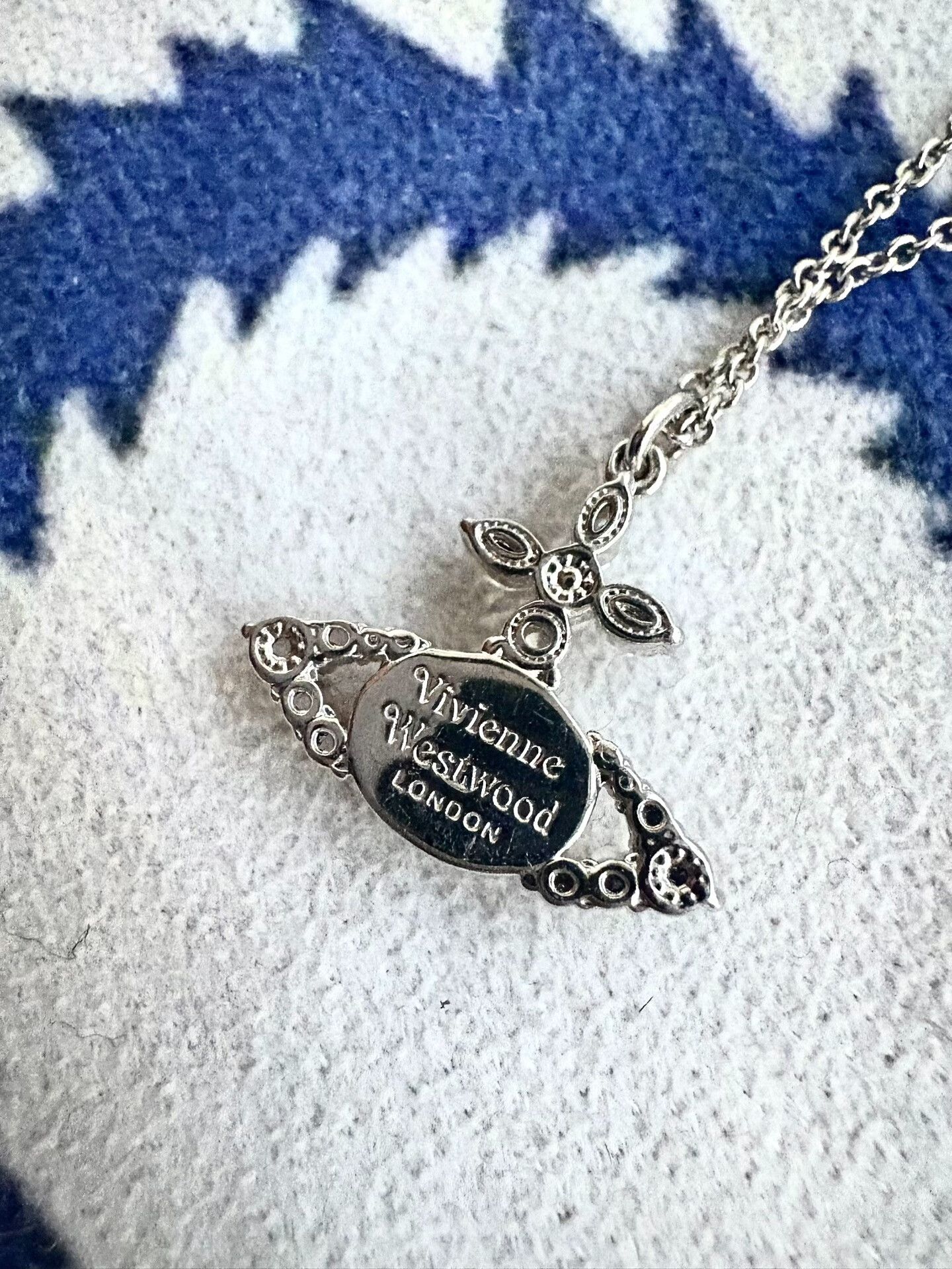 Vivienne Westwood Vivienne Westwood Pearl Saturn Necklace Size ONE SIZE - 6 Thumbnail