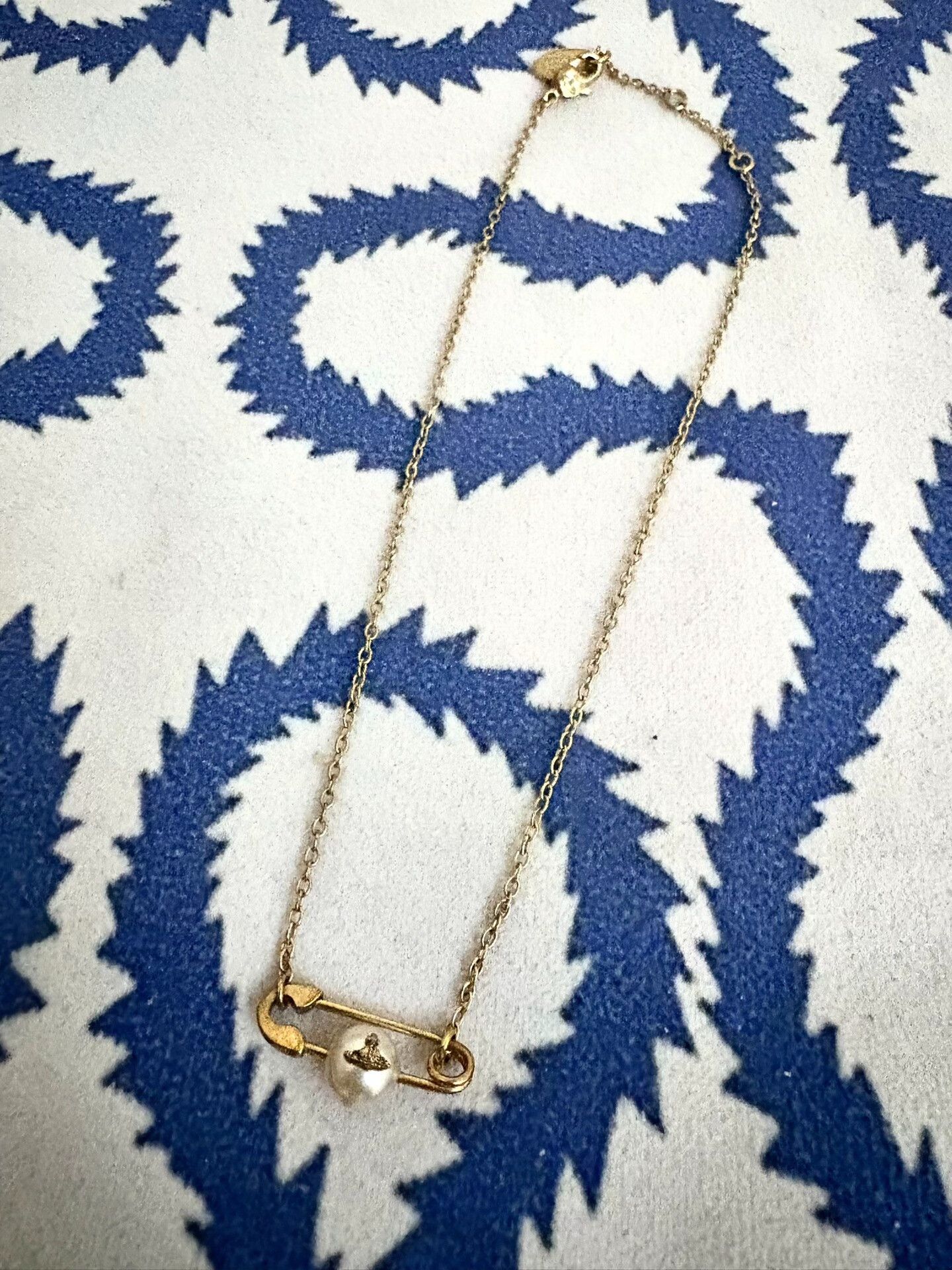 Vivienne Westwood Vivienne Westwood Gold Saturn Brooch Necklace Size ONE SIZE - 3 Thumbnail