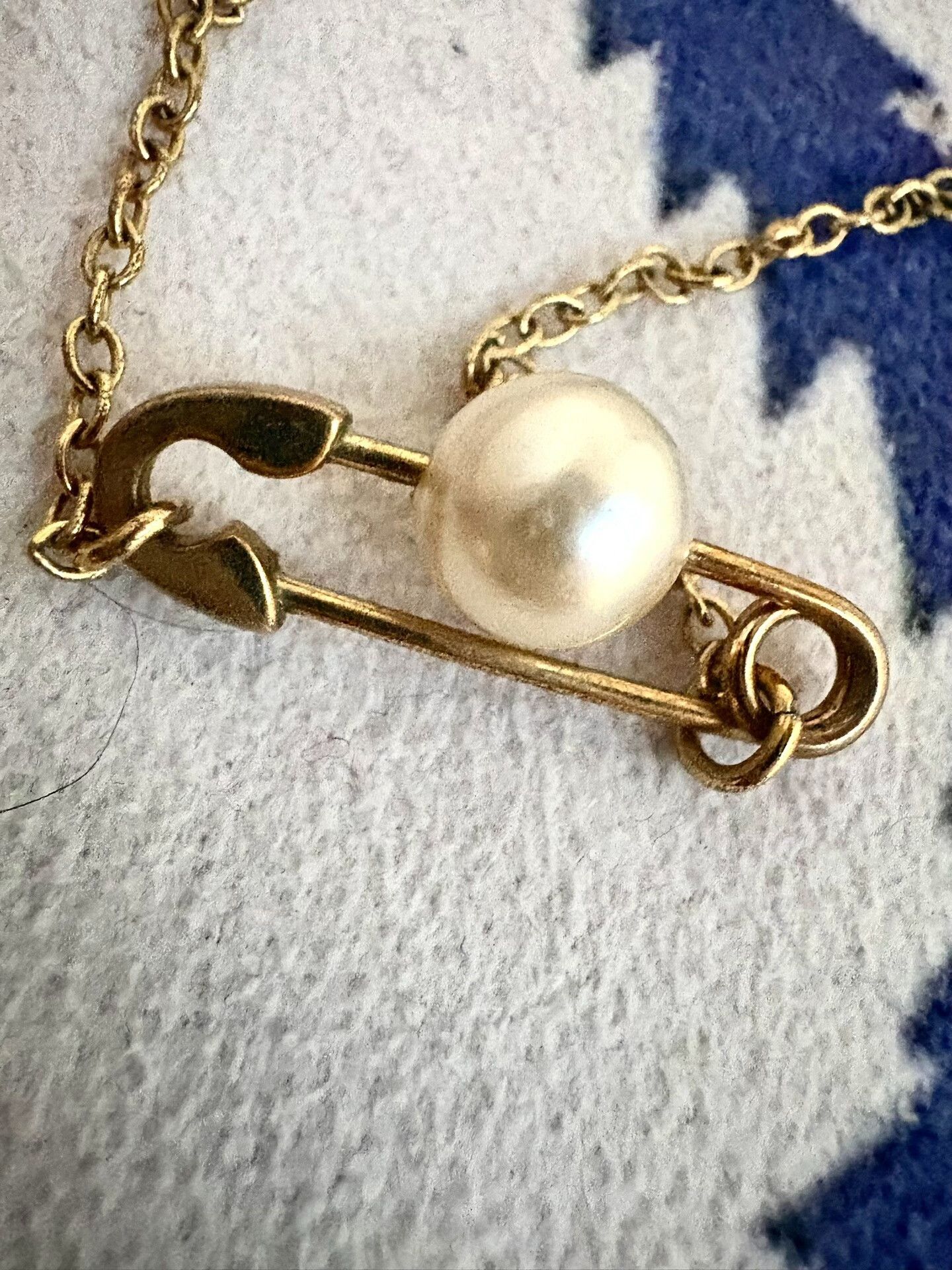 Vivienne Westwood Vivienne Westwood Gold Saturn Brooch Necklace Size ONE SIZE - 9 Thumbnail