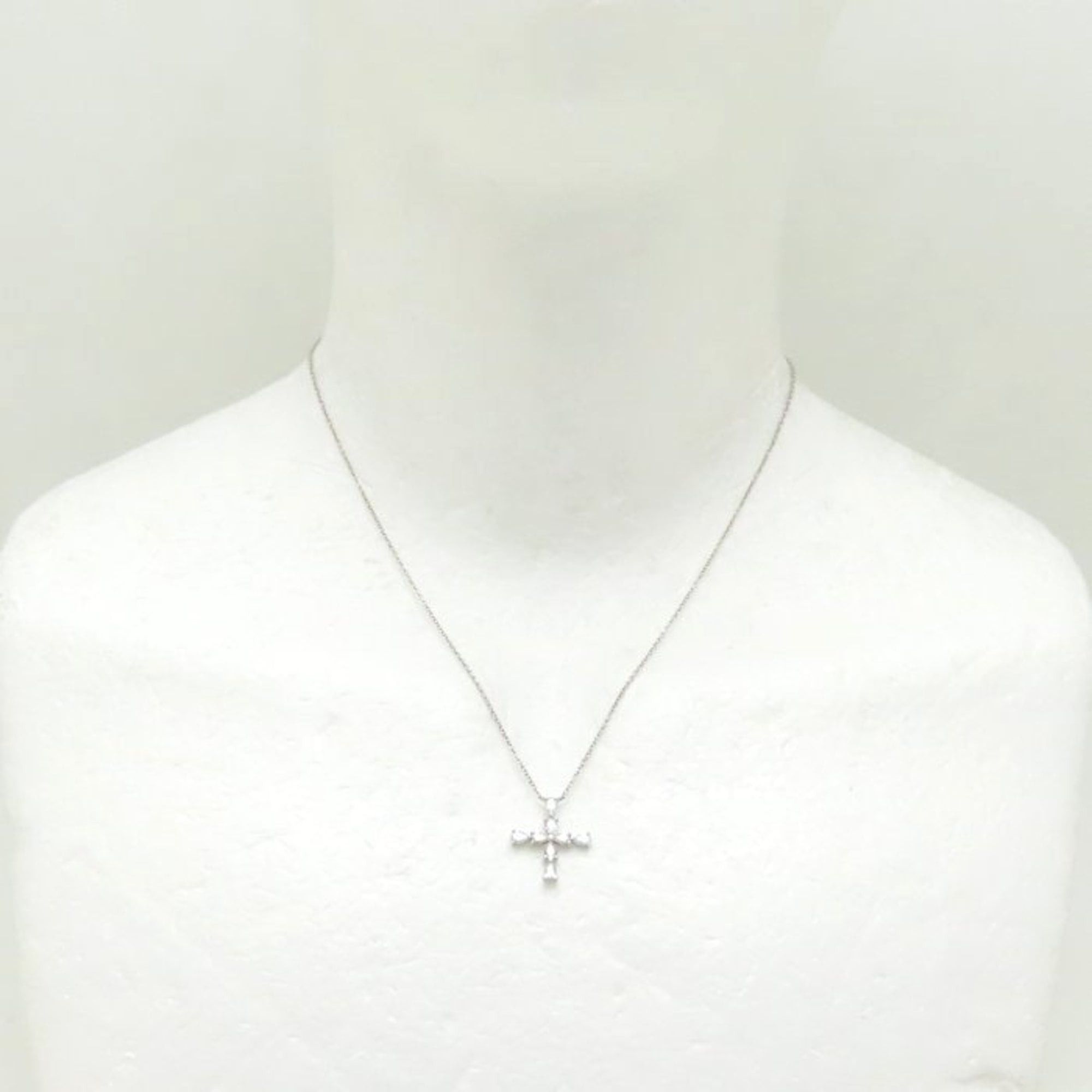 Harry Winston Harry Winston Pear-Shaped Mini Cross Necklace with Diamonds in Pt950 Platinum for Women, PEDPREMCPM 294798 Size ONE SIZE - 3 Thumbnail