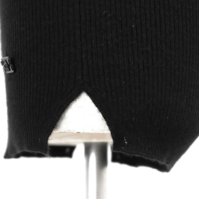 Chanel Chanel Chanel P42530 Cashmere Knit Top Textile Tops P42530 DUTY FREE for USA Size ONE SIZE - 8 Thumbnail