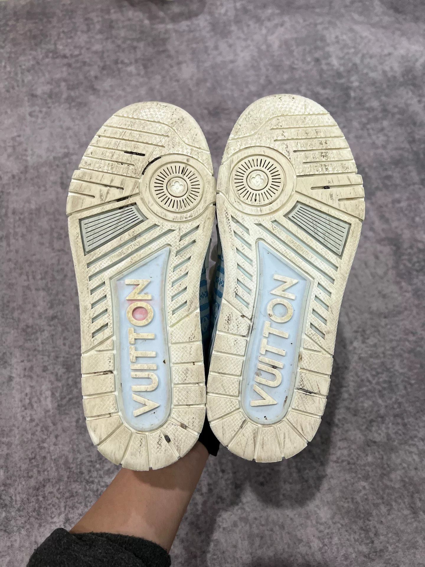 Louis Vuitton lv striped trainer shoes in blue Size US 5 / EU 37 - 8 Thumbnail