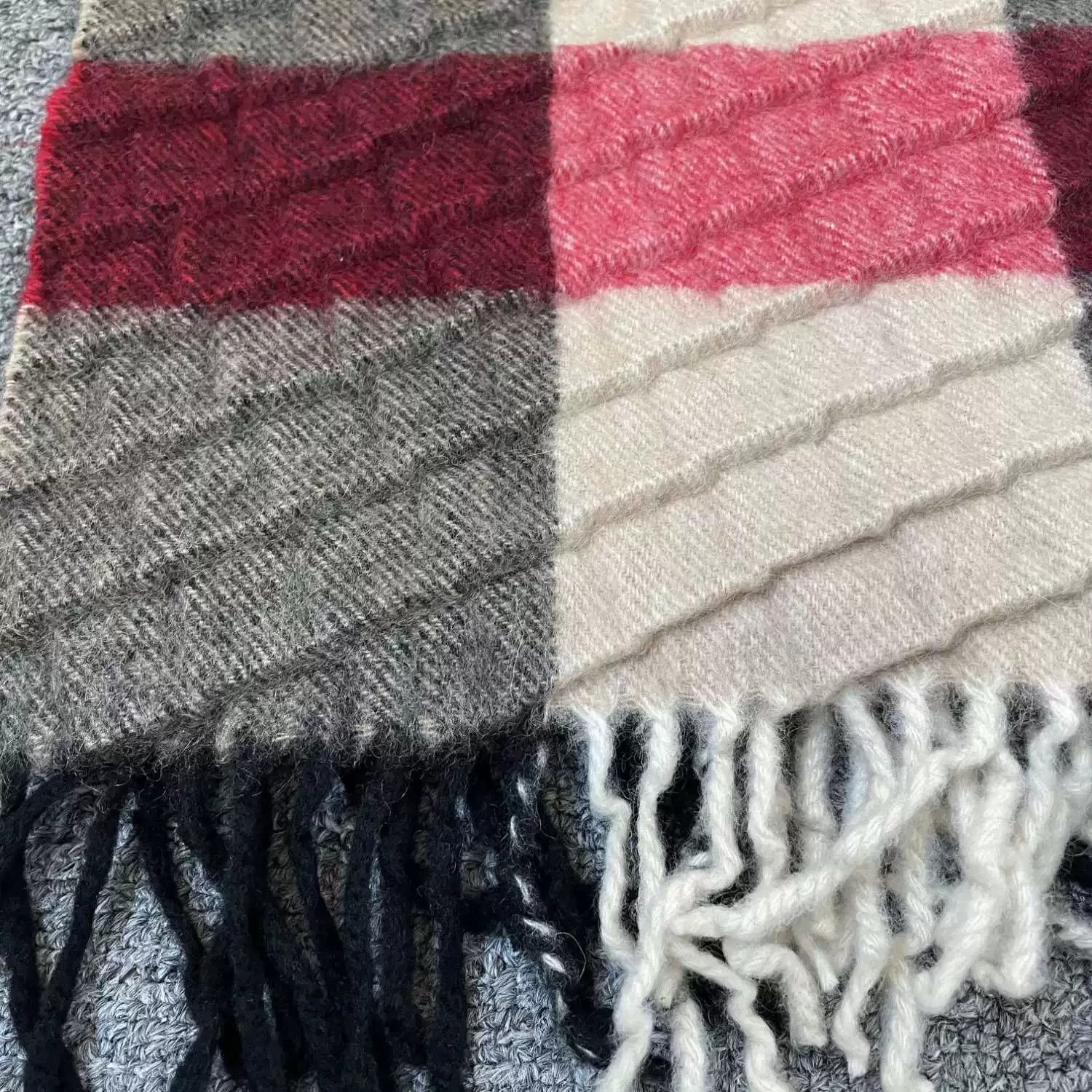 Burberry Burberry Classic Check Wool Wrap Scarf Size ONE SIZE - 3 Thumbnail