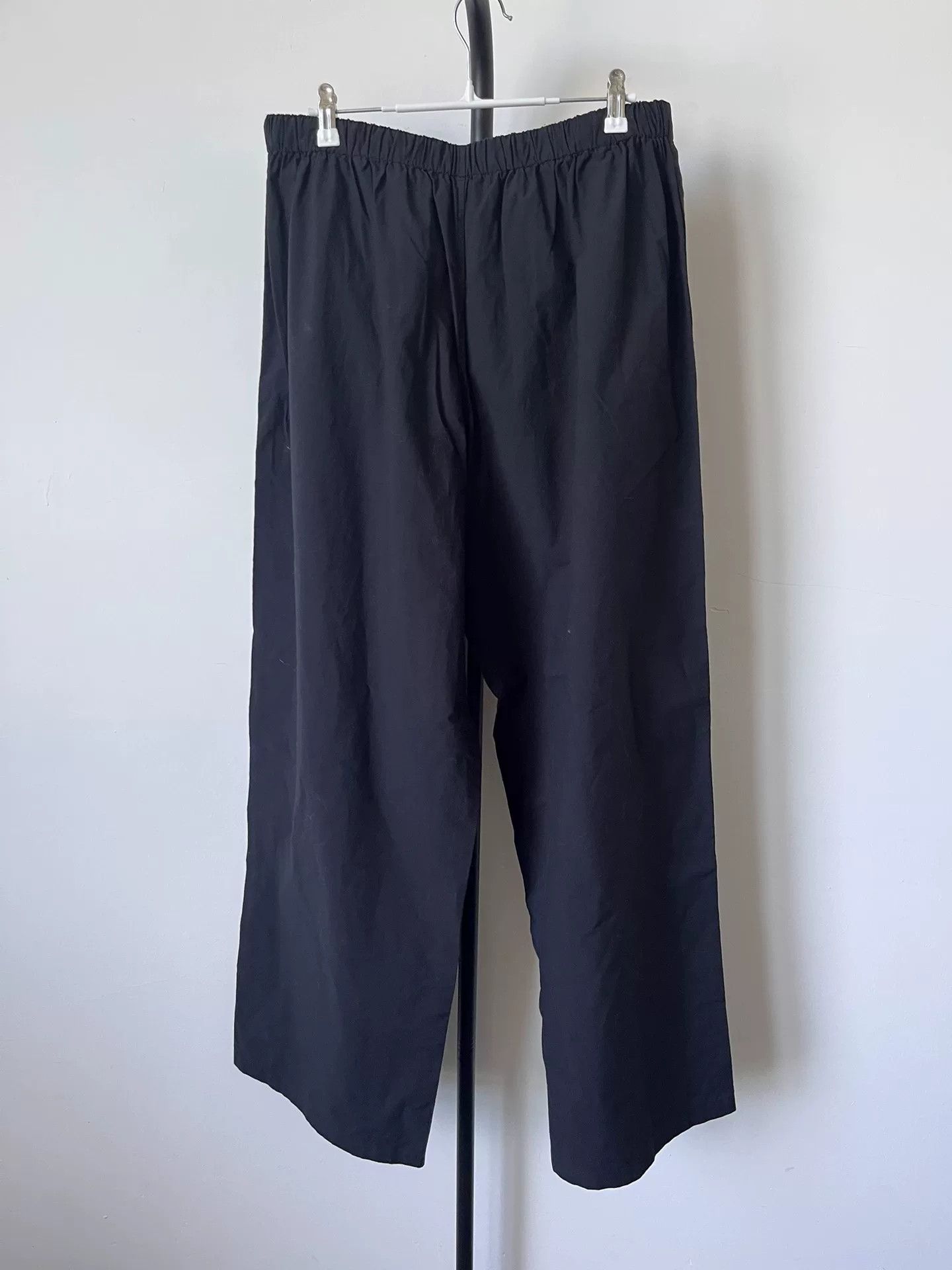 The Row The Row Black Casual Wide-Leg Pants Size 30" / US 8 / IT 44 - 3 Thumbnail