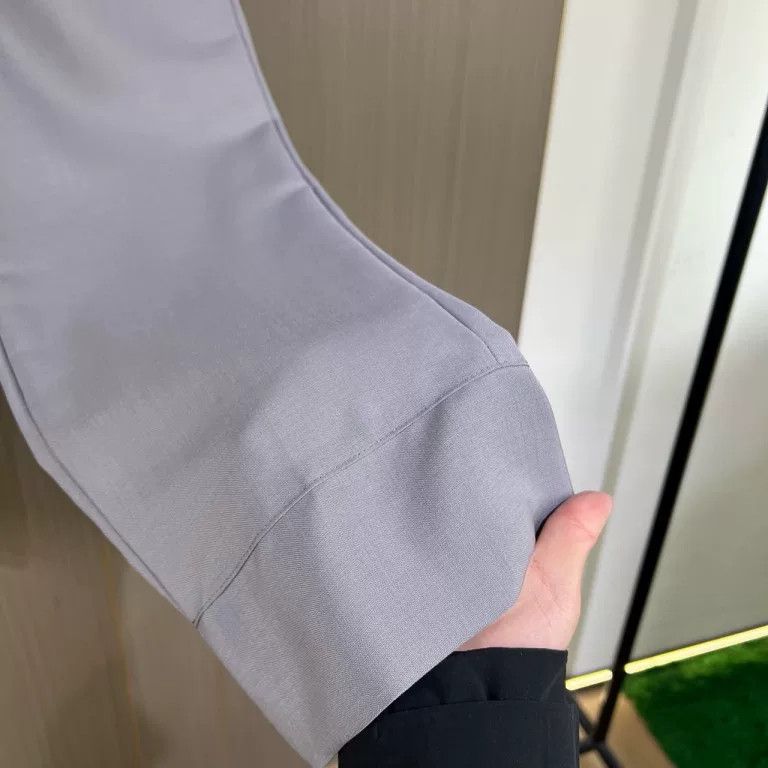 Thom Browne thom browne gray striped trousers Size US 28 / EU 44 - 3 Thumbnail