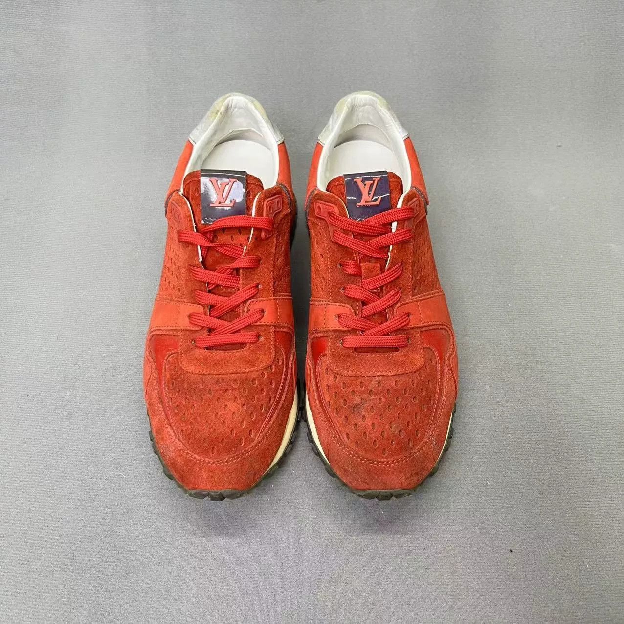 Louis Vuitton louis vuitton red logo casual sneakers Size US 6 / IT 36 - 2 Thumbnail