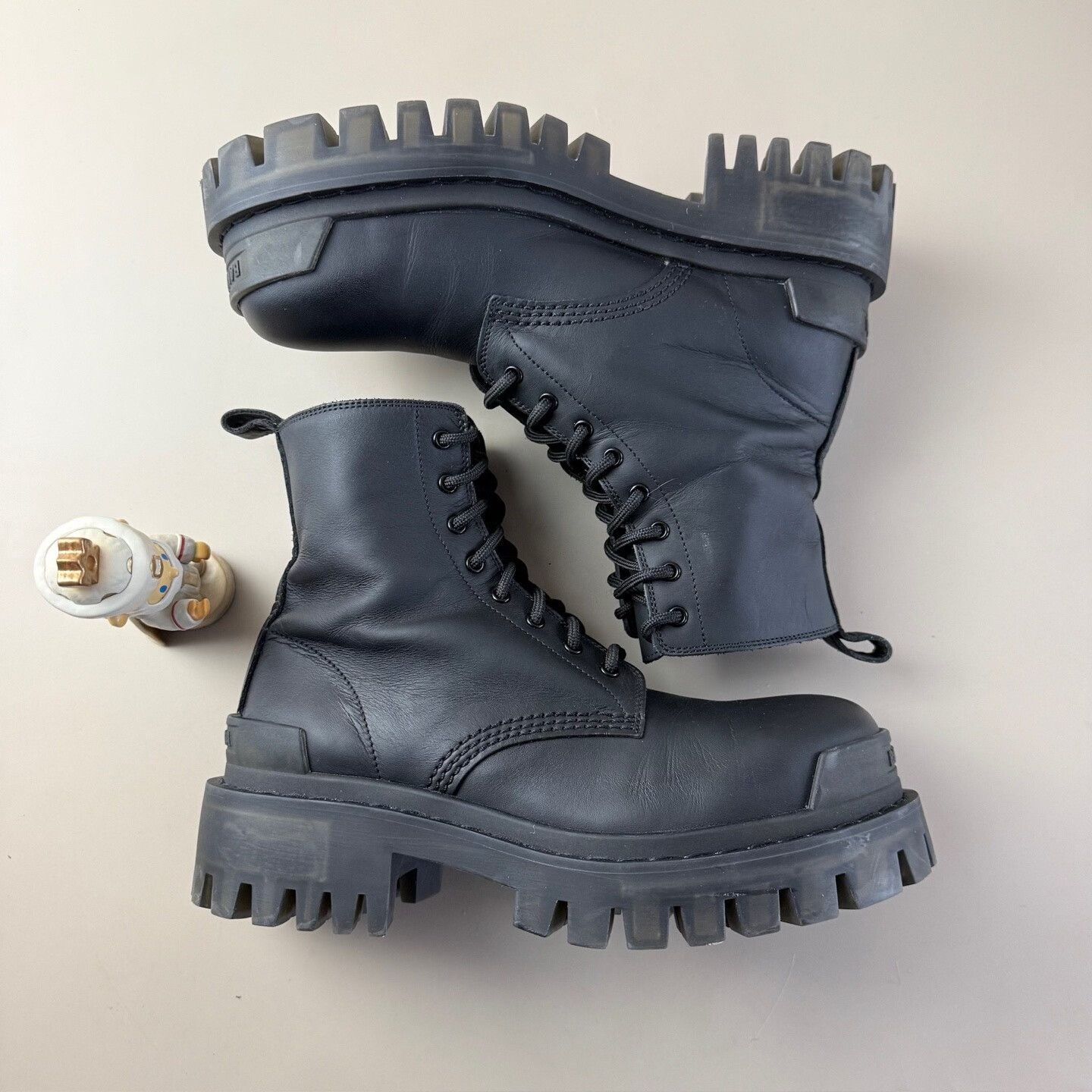 Balenciaga balenciaga black platform ankle boots size 35.5 Size US 5 / IT 35 - 5 Thumbnail
