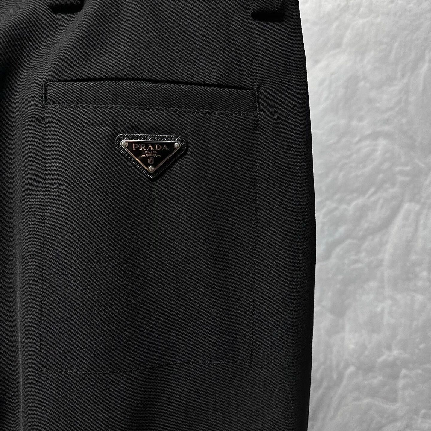Prada Prada Wool-Blend Trousers with Metal Triangle Logo Size US 27 - 3 Thumbnail