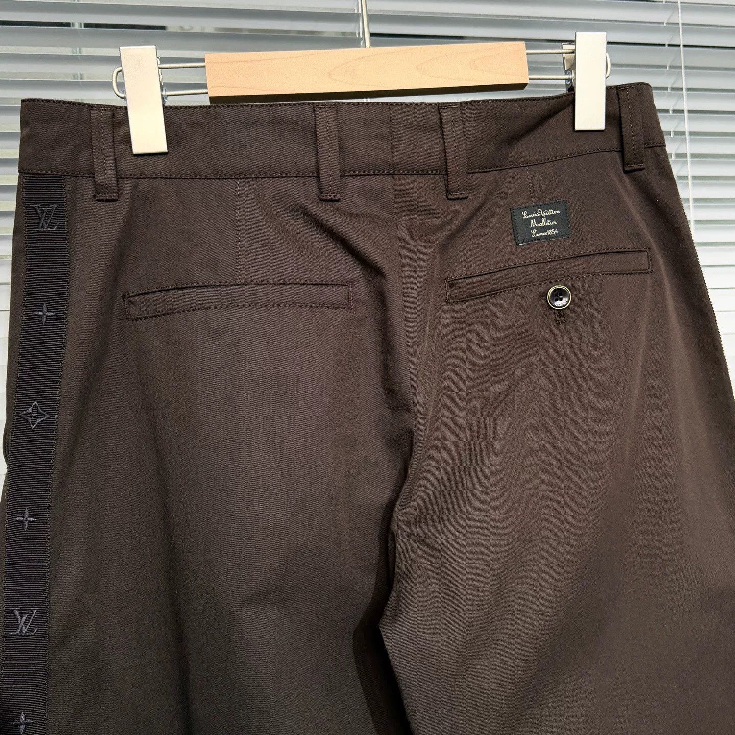 Louis Vuitton brown lv denim pants with checkered hem Size US 36 / EU 52 - 4 Thumbnail