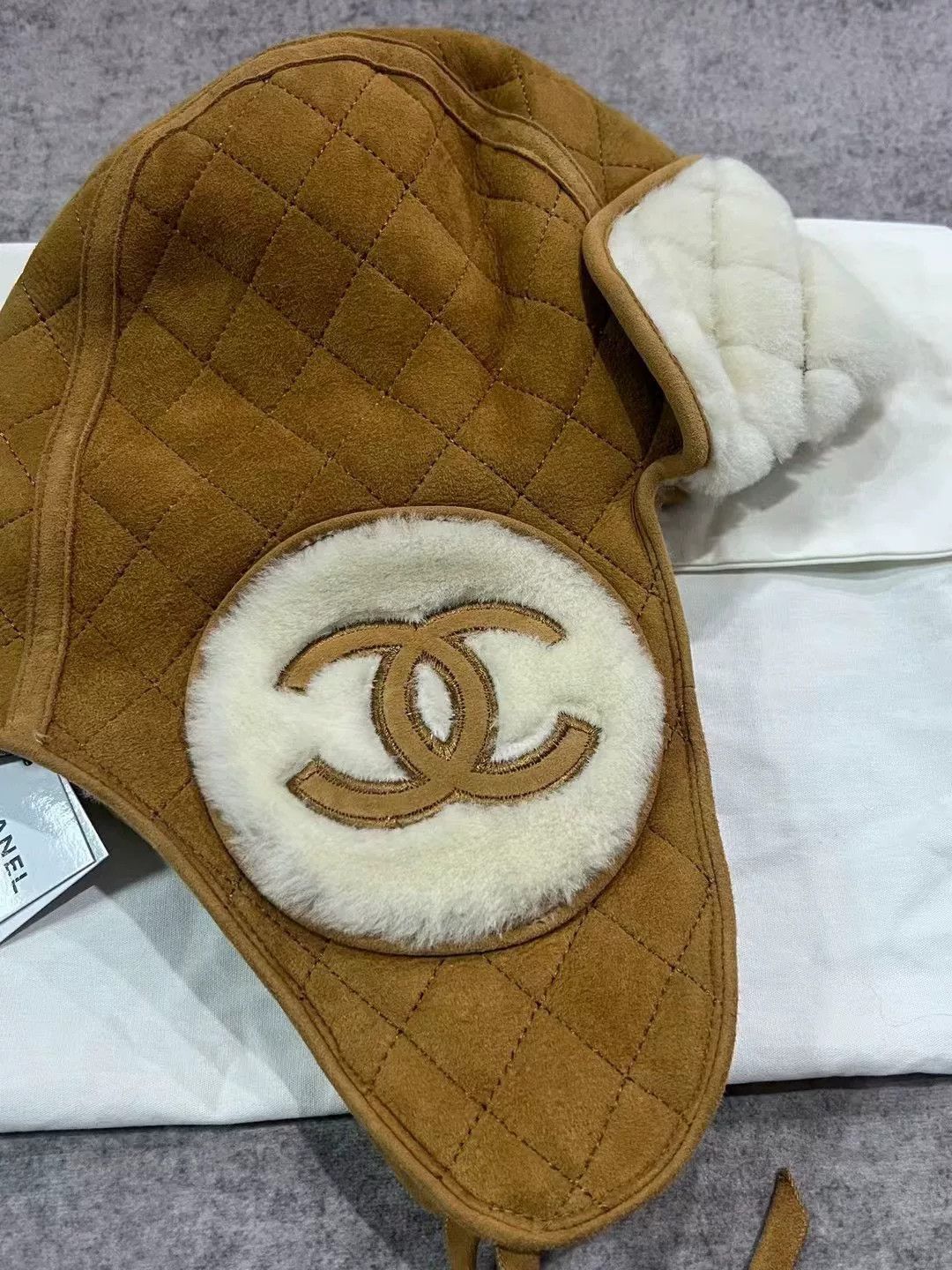 Chanel chanel khaki fleece hat Size ONE SIZE - 3 Thumbnail