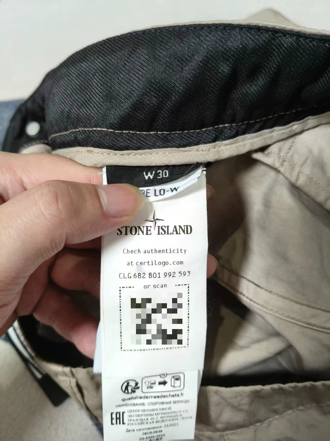 Stone Island stone island logo cargo shorts size 30 Size US 30 / EU 46 - 3 Thumbnail