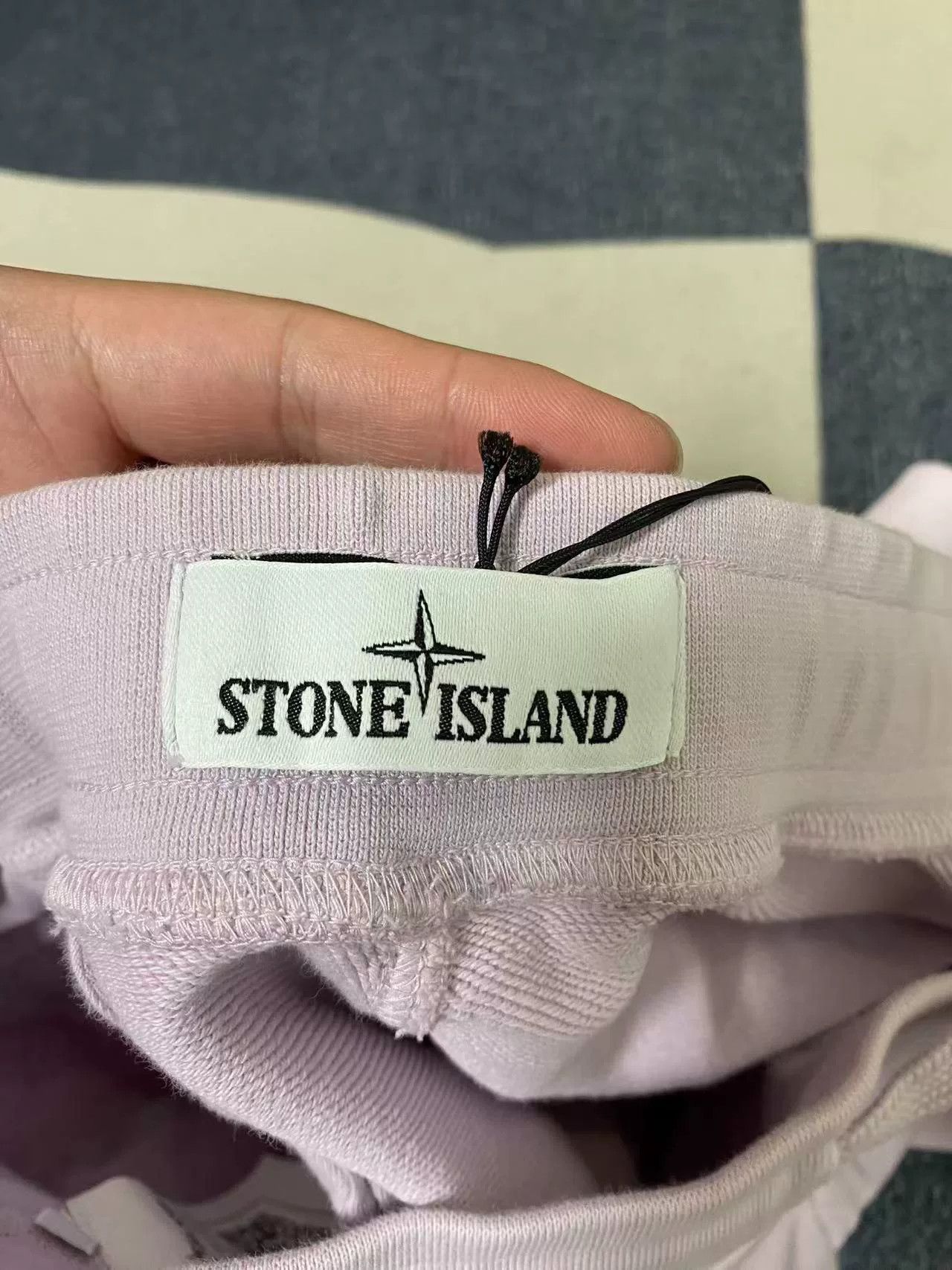 Stone Island stone island label athletic shorts in pink Size US 30 / EU 46 - 4 Thumbnail
