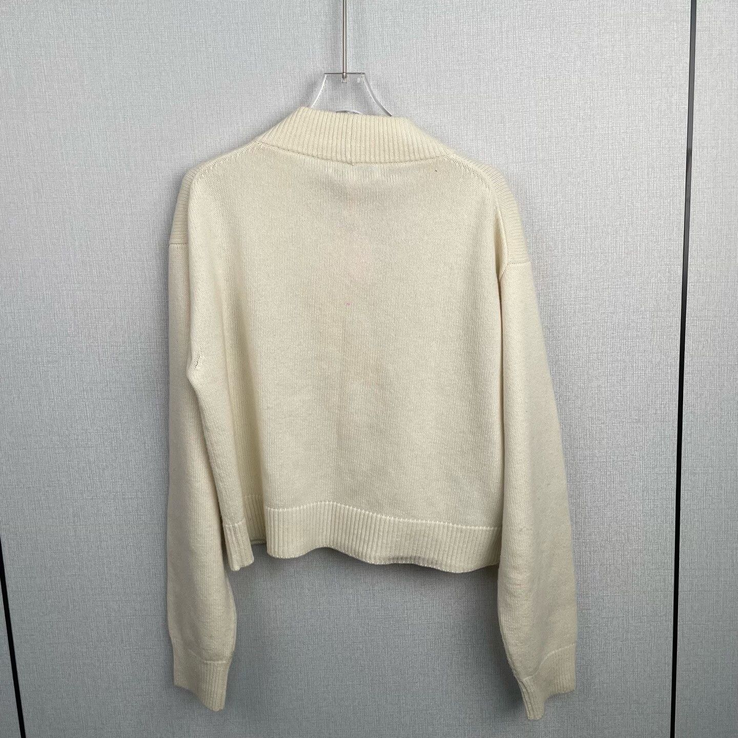 Miu Miu miu miu white knitted cardigan size 36 Size S / US 4 / IT 40 - 5 Thumbnail