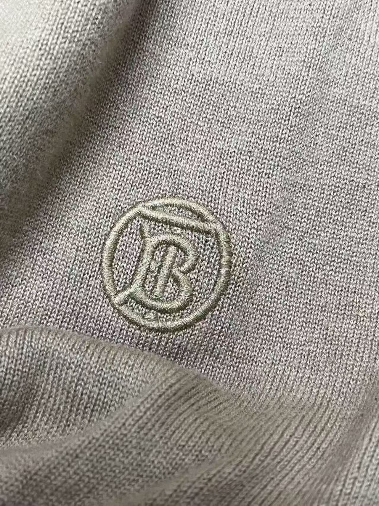 Burberry Burberry Knit Sweater with Monogram Logo Size M / US 6-8 / IT 42-44 - 4 Thumbnail