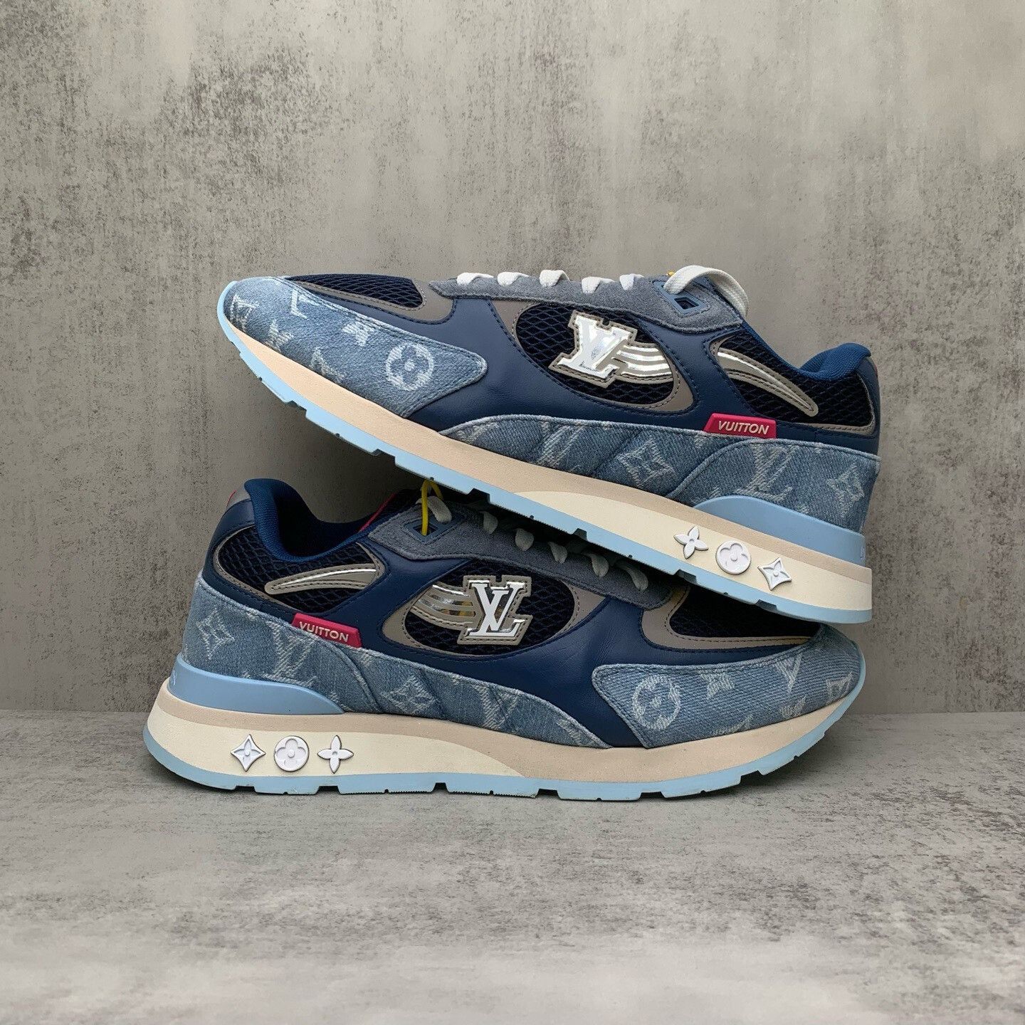 Louis Vuitton Louis Vuitton Blue Denim Sneakers Size US 7.5 / EU 40-41 - 2 Thumbnail